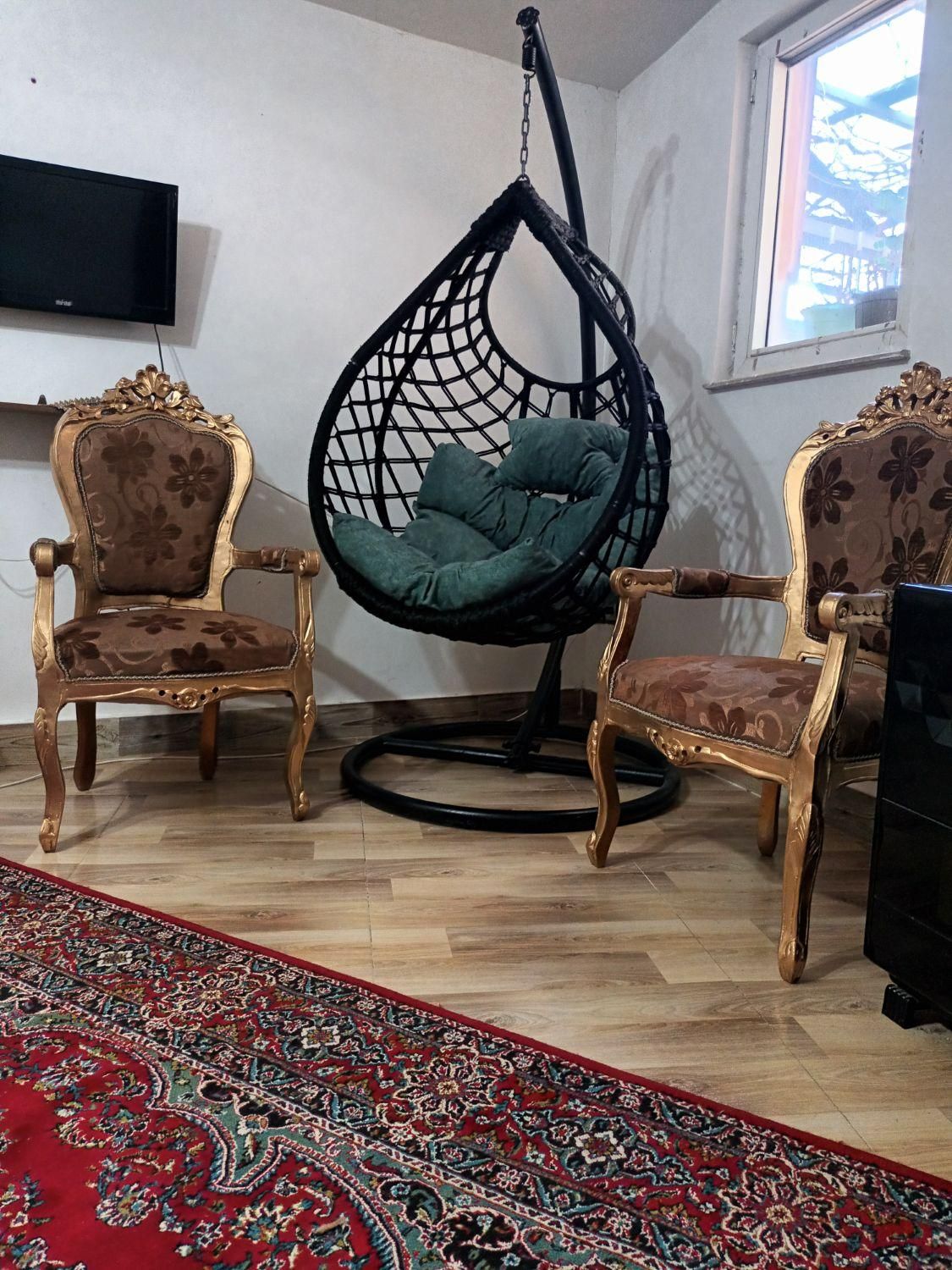 سویت دربست تک خواب پارکینگ دار داخل شهر کد۱۱۸|اجارهٔ کوتاه‌مدت آپارتمان و سوئیت|فومن, |دیوار