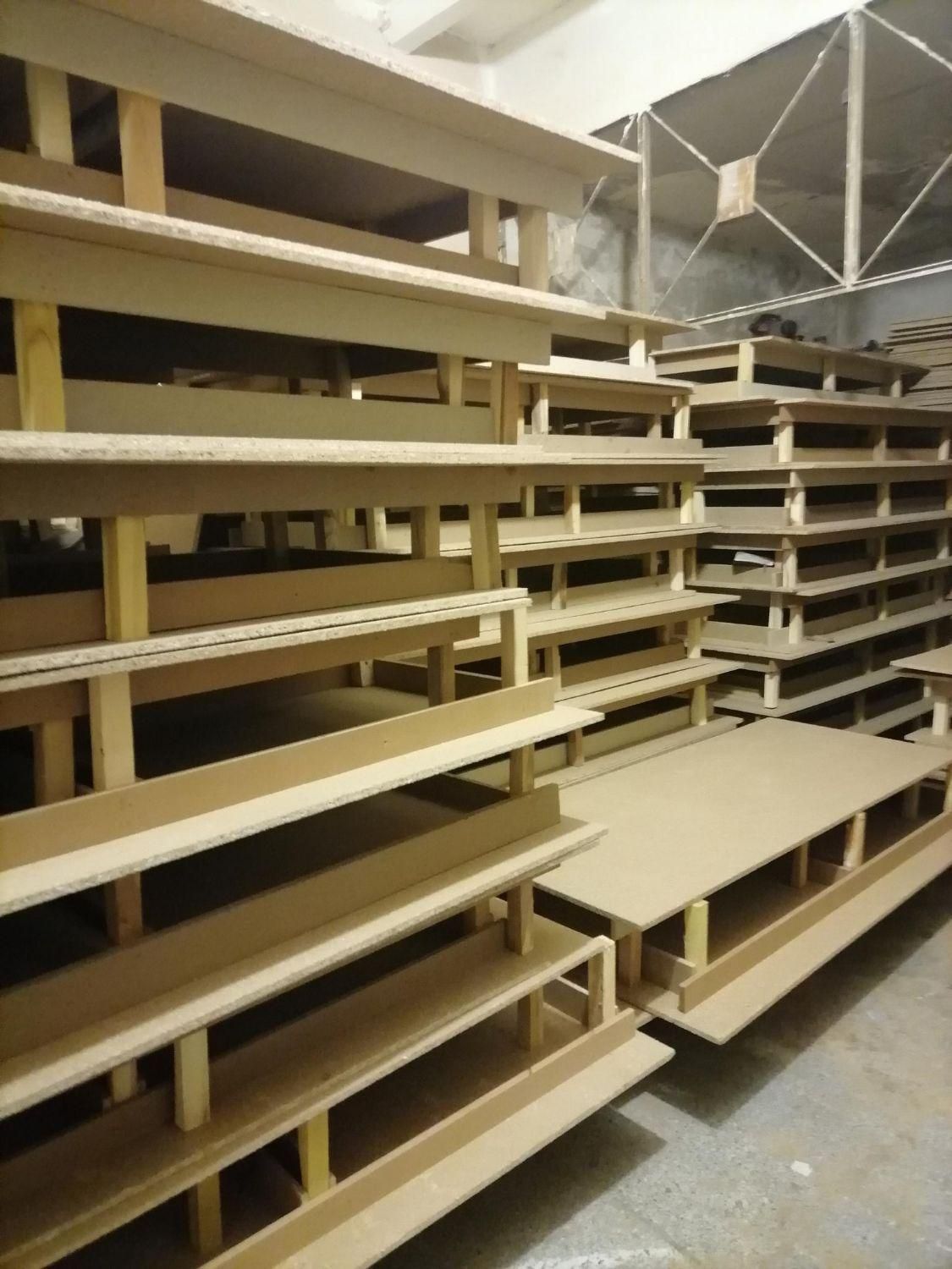 کفی تخت/زیر تختی/ کفی تخت خواب/زیرتختی چوبی/نشیمن|تخت و سرویس خواب|کرج, حصارک بالا|دیوار