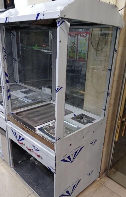 فر استیل ساندویچی و دیزی پزی وفلافلی+یخچال ایستا|کافیشاپ و رستوران|الشتر, |دیوار