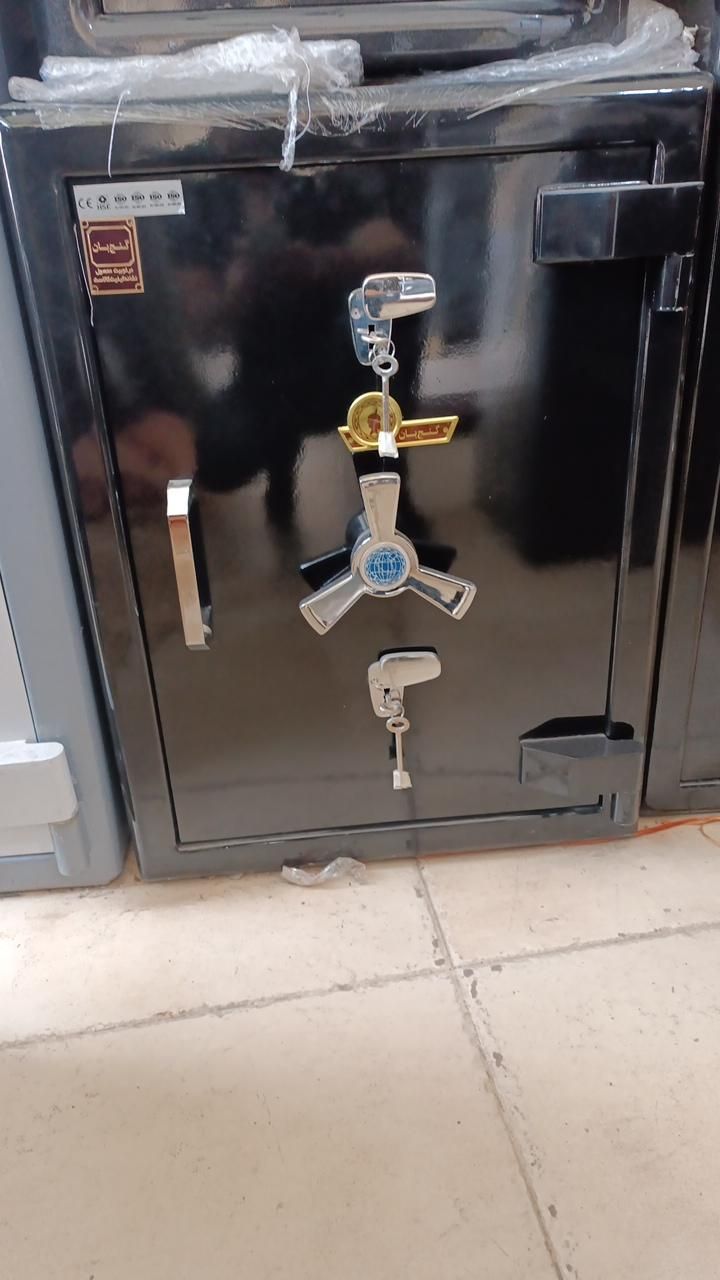 720سدید کاوه گاوصندوق گاو صندوق|ابزارآلات|تبریز, |دیوار