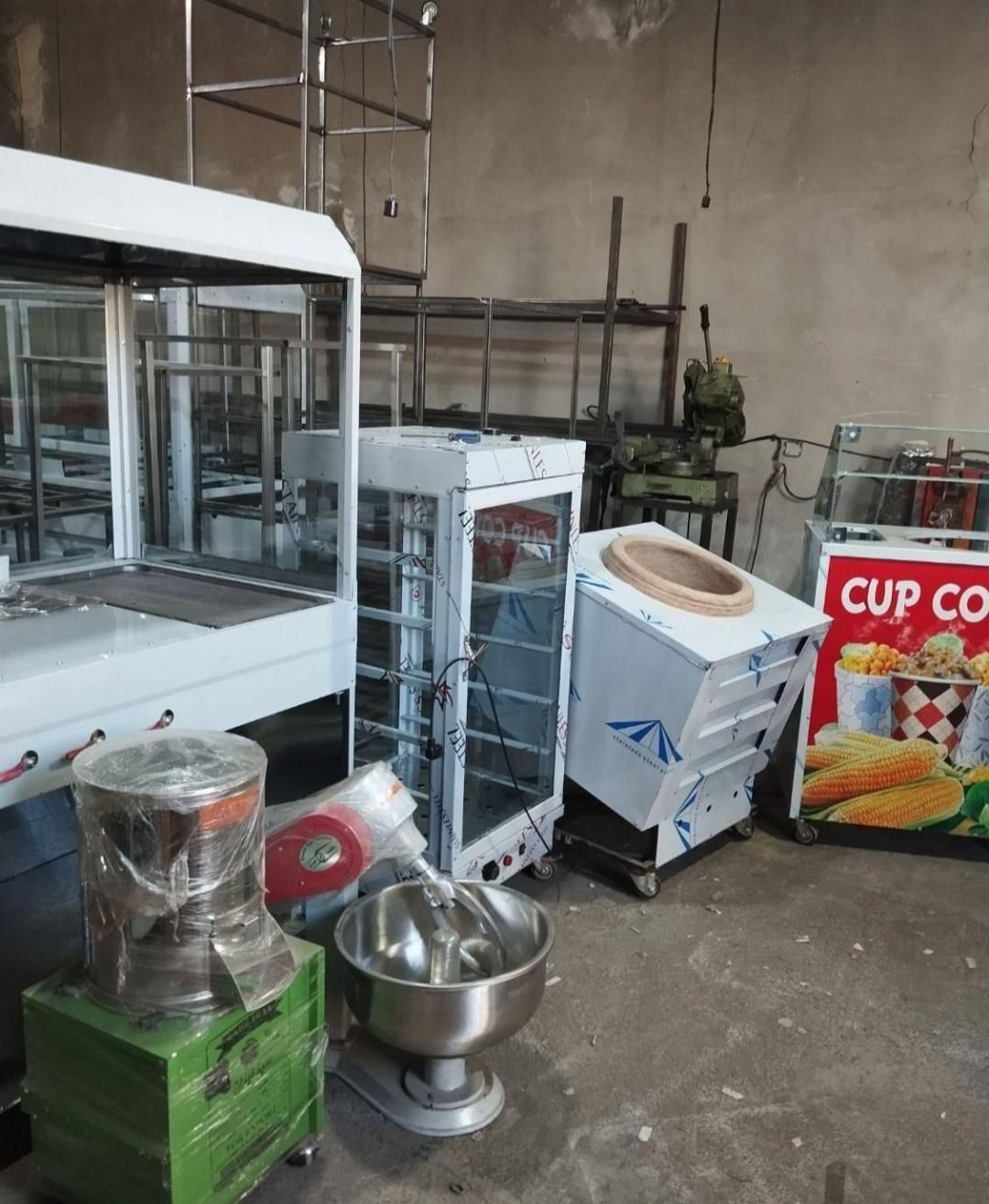 پشمک ساز خمیرگیر فرساندویچی پیتزا سبزی خردکن یخچال|فروشگاه و مغازه|نیشابور, |دیوار