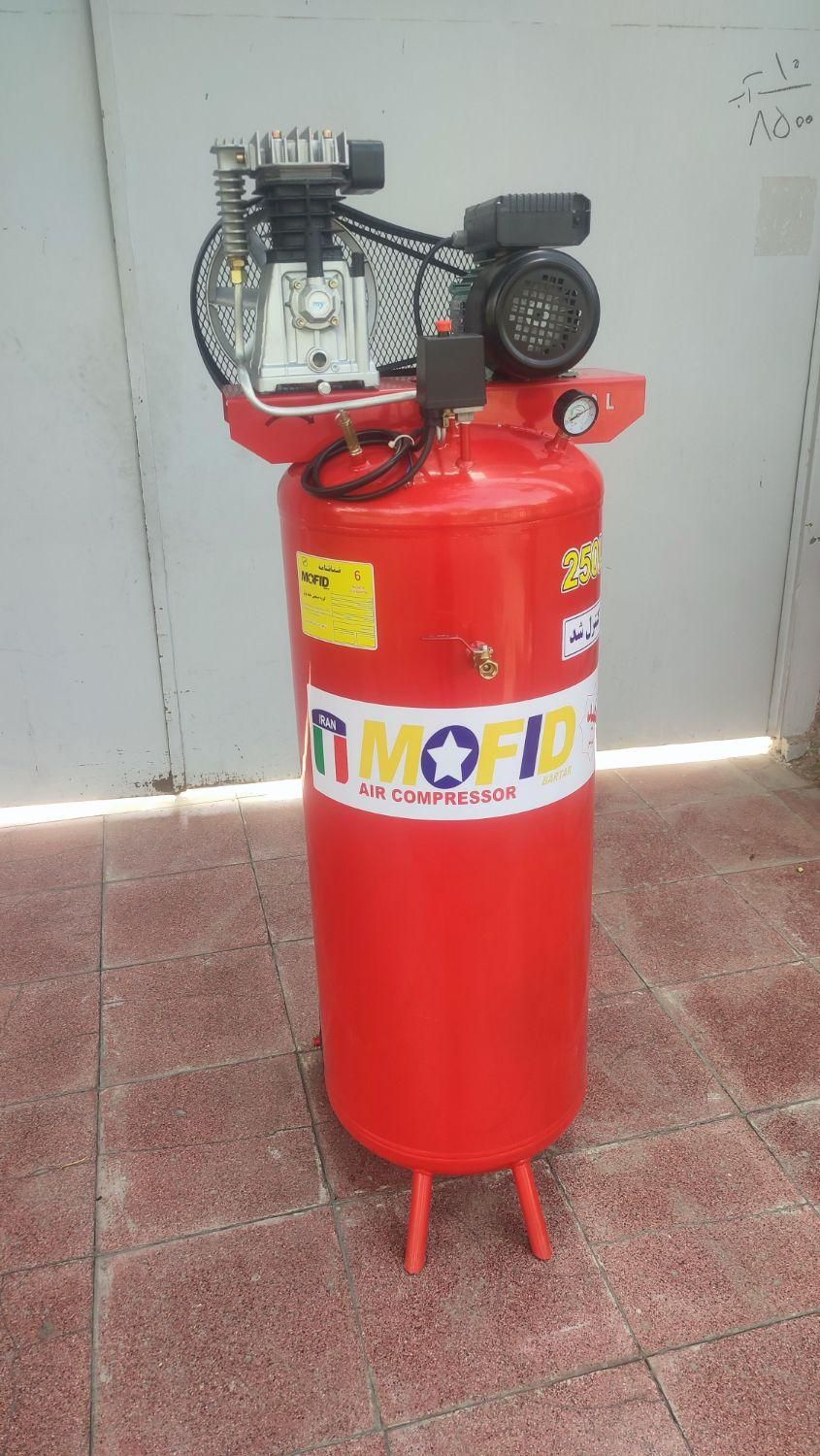 کمپرسور 250 لیتری روغنی ایستاده|ماشین‌آلات صنعتی|تهران, شهید رجایی|دیوار
