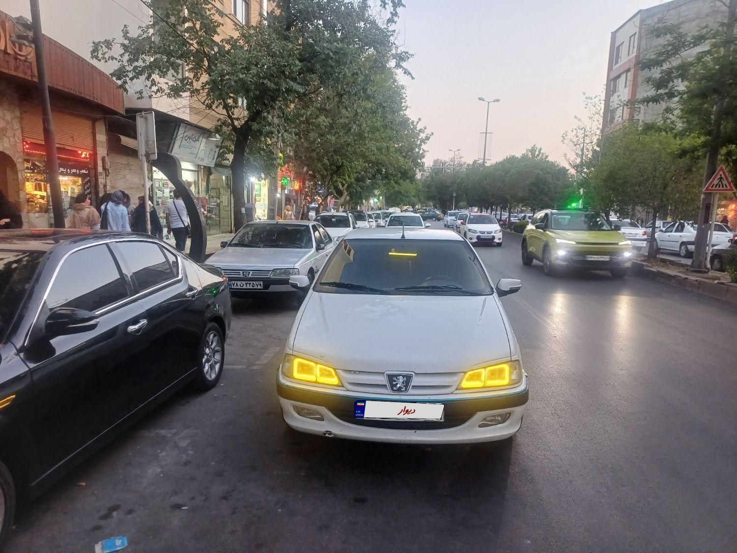 پژو پارس سال، مدل ۱۳۹۳|خودرو سواری و وانت|قزوین, |دیوار