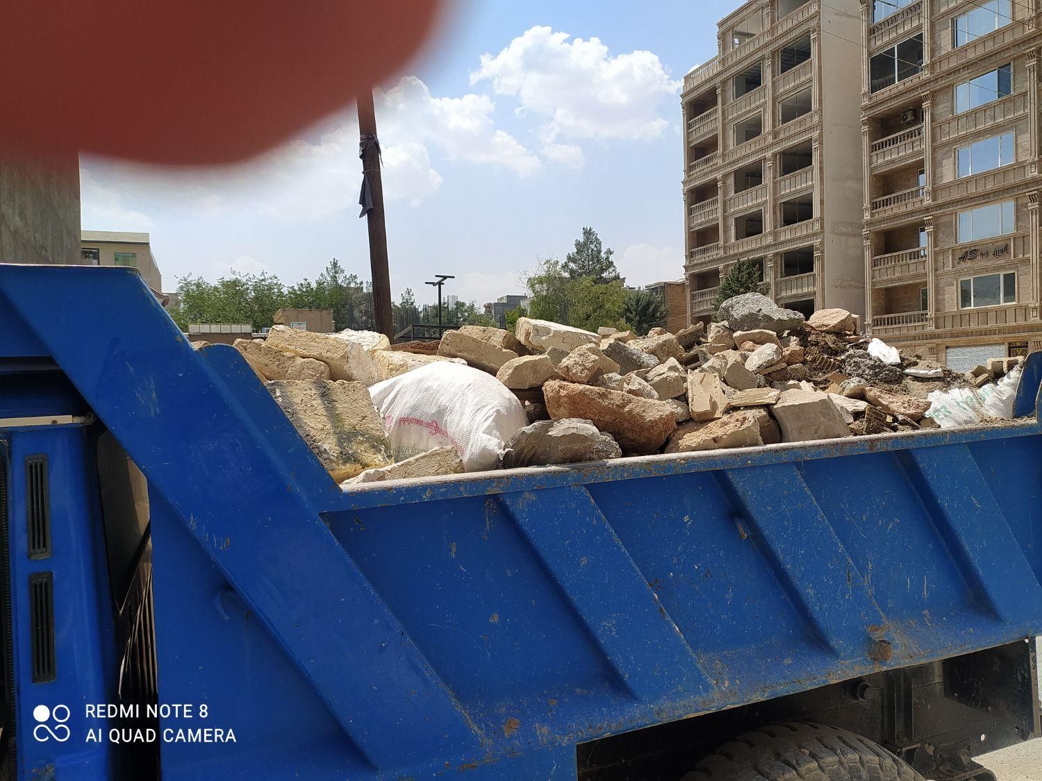 خدمات حمل خاک ونخاله بانیسان کمپرسی|خدمات حمل و نقل|کرمانشاه, |دیوار