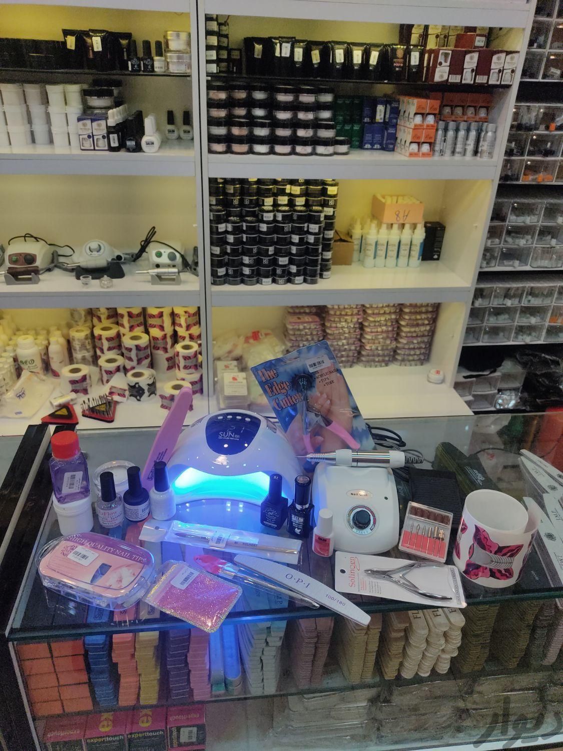 پکیج کامل لوازم کاشت ناخن کارآموزی سوهان برقی/یووی|آرایشی، بهداشتی، درمانی|تبریز, |دیوار