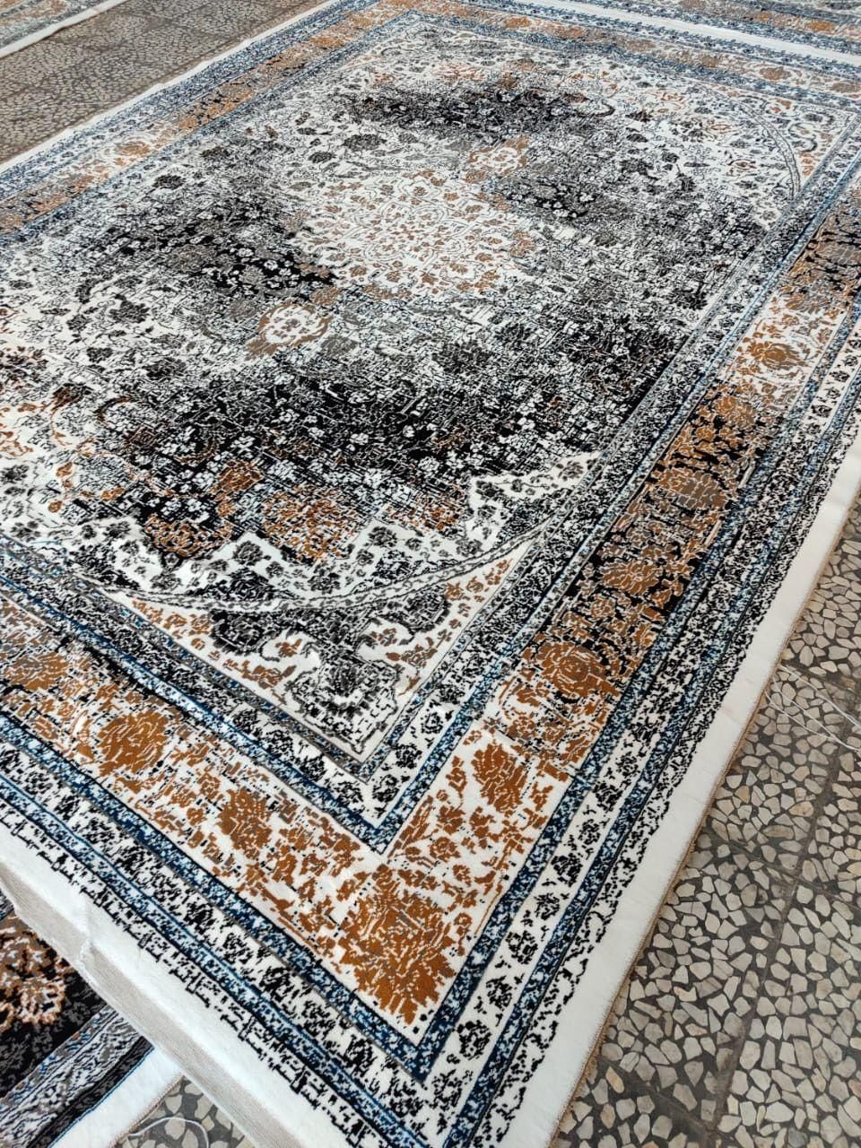 فرش طرح زیبا و پرفروش کارینا|فرش|سنندج, |دیوار