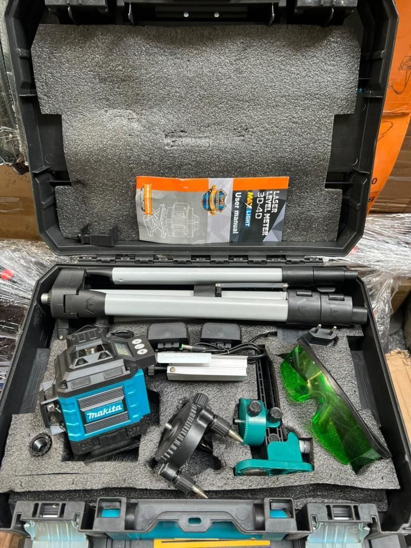 تراز لیزری ماکیتا.نورسبز ۳۶۰درجه سه بعدی.ریموت دار|مصالح و تجهیزات ساختمان|کرمان, |دیوار