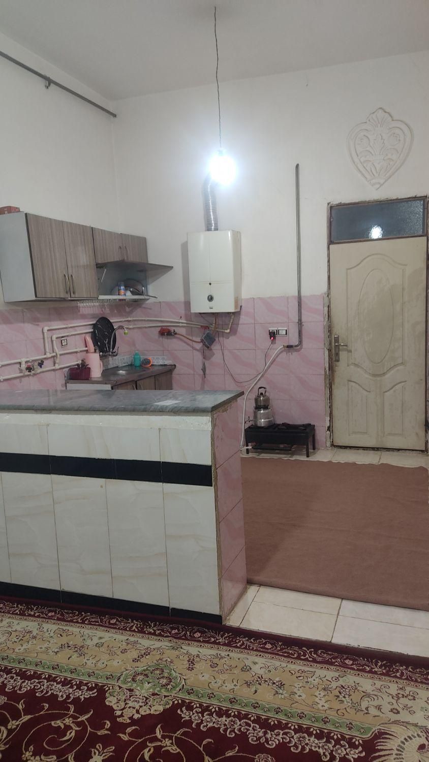 سویت در شهر ربط 12کیلومتری سردشت می باشد|اجارهٔ کوتاه‌مدت آپارتمان و سوئیت|سردشت, |دیوار