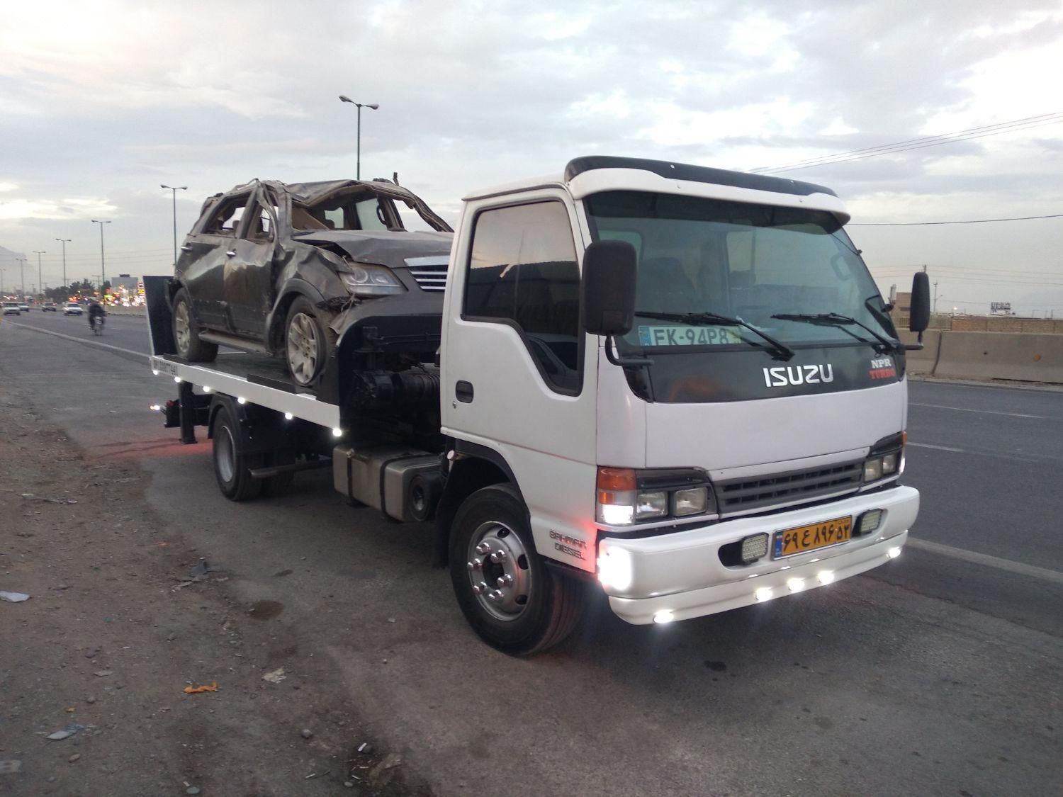 امدادخودرو خودروبر حمل خودرو جرثقیل یدک کش ۲۴ س|خدمات حمل و نقل|اصفهان, تخت فولاد|دیوار