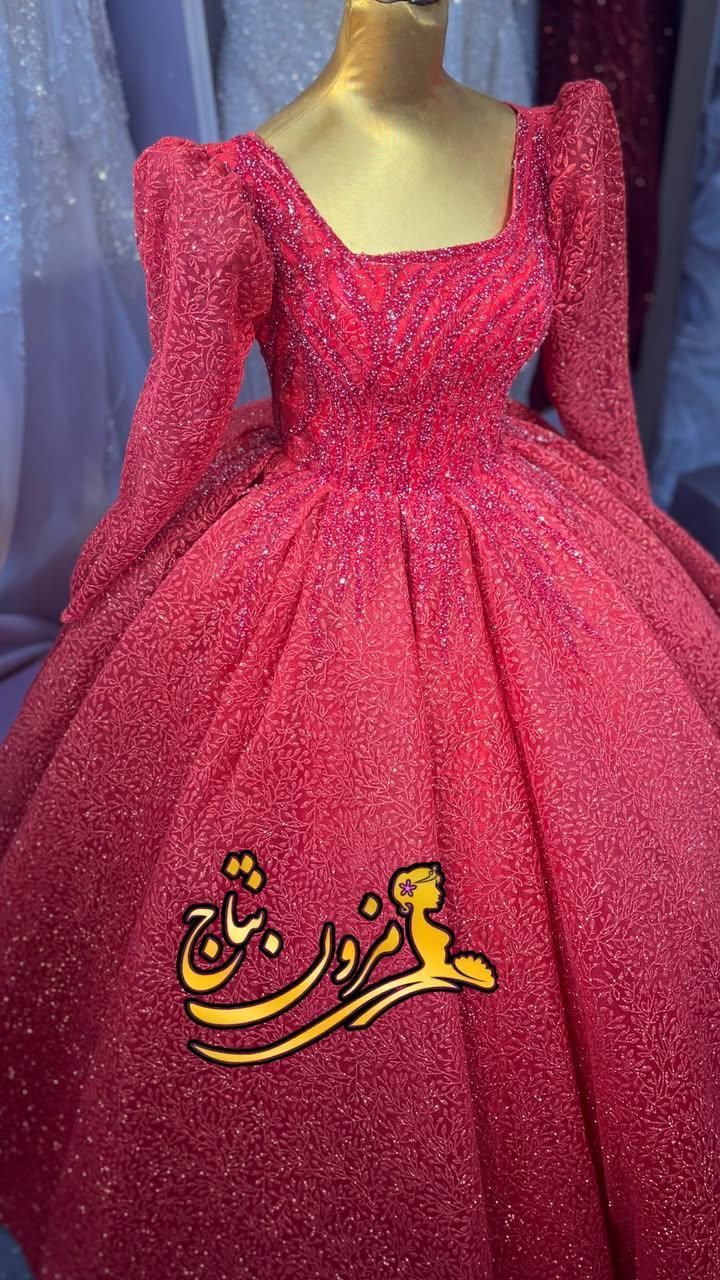 لباس عروس و رنگی کار دست شیک|لباس|اسلام‌شهر, زرافشان|دیوار