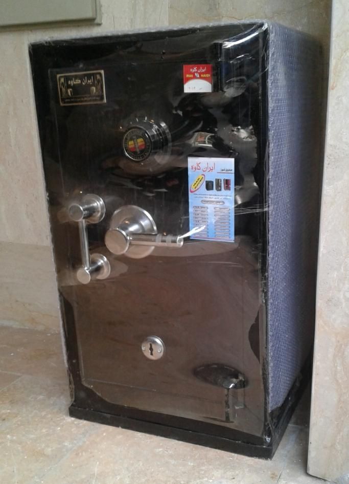 ایمن گاوصندوق farad گاو صندوق|ابزارآلات|کرج, برغان|دیوار
