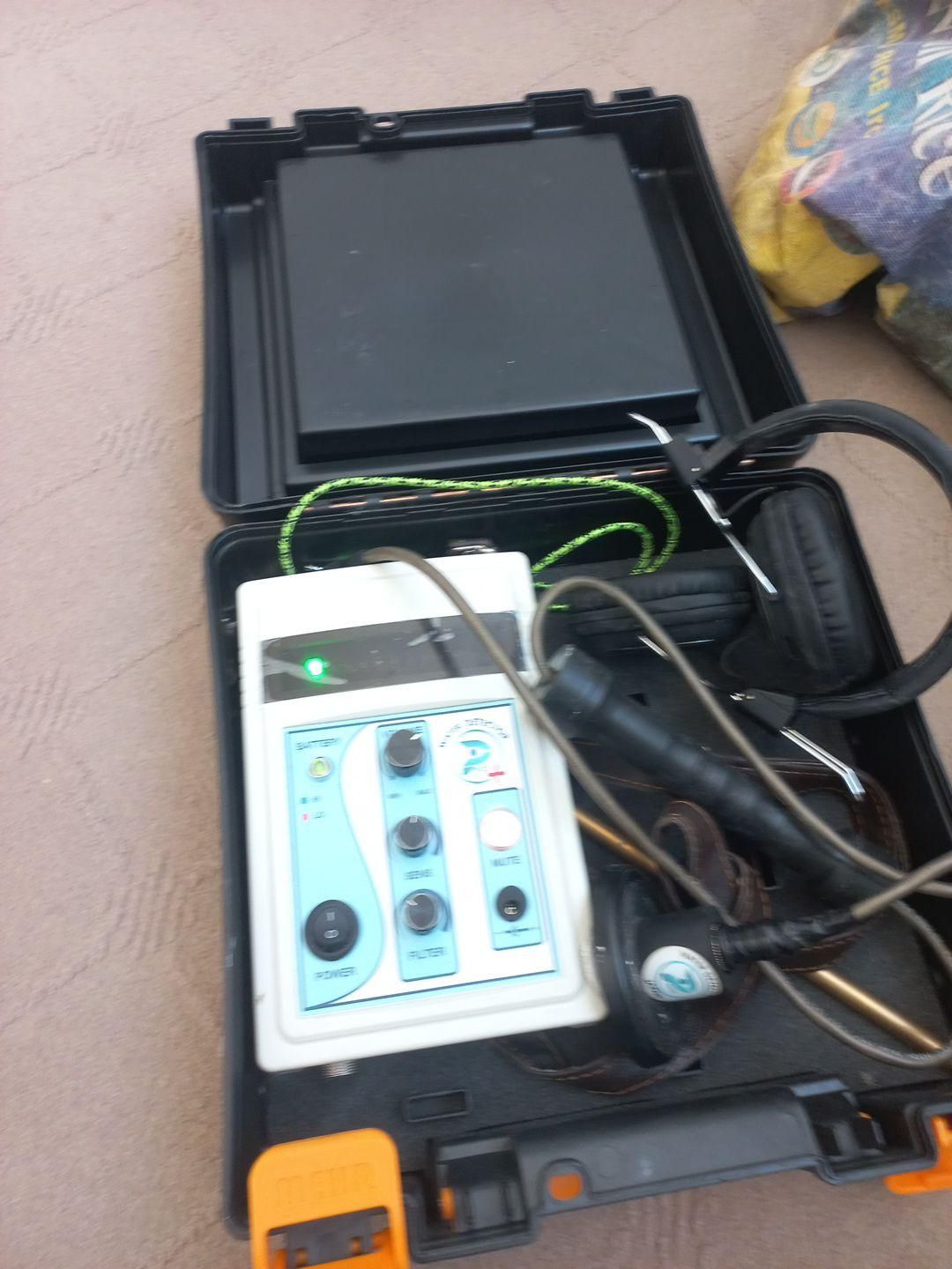 نشت یابی و لوله بازکنی تلاش خوی|خدمات پیشه و مهارت|خوی, |دیوار