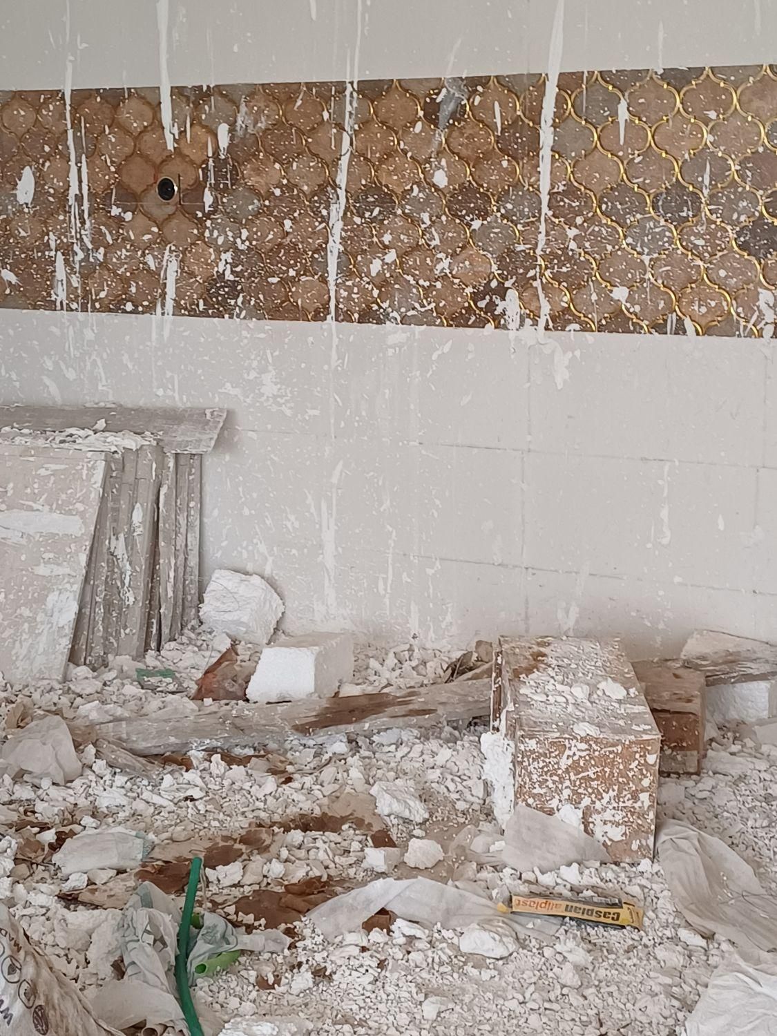 کلیه کارهای نظافتی خودرا به مابسپارید|خدمات نظافت|بم, |دیوار