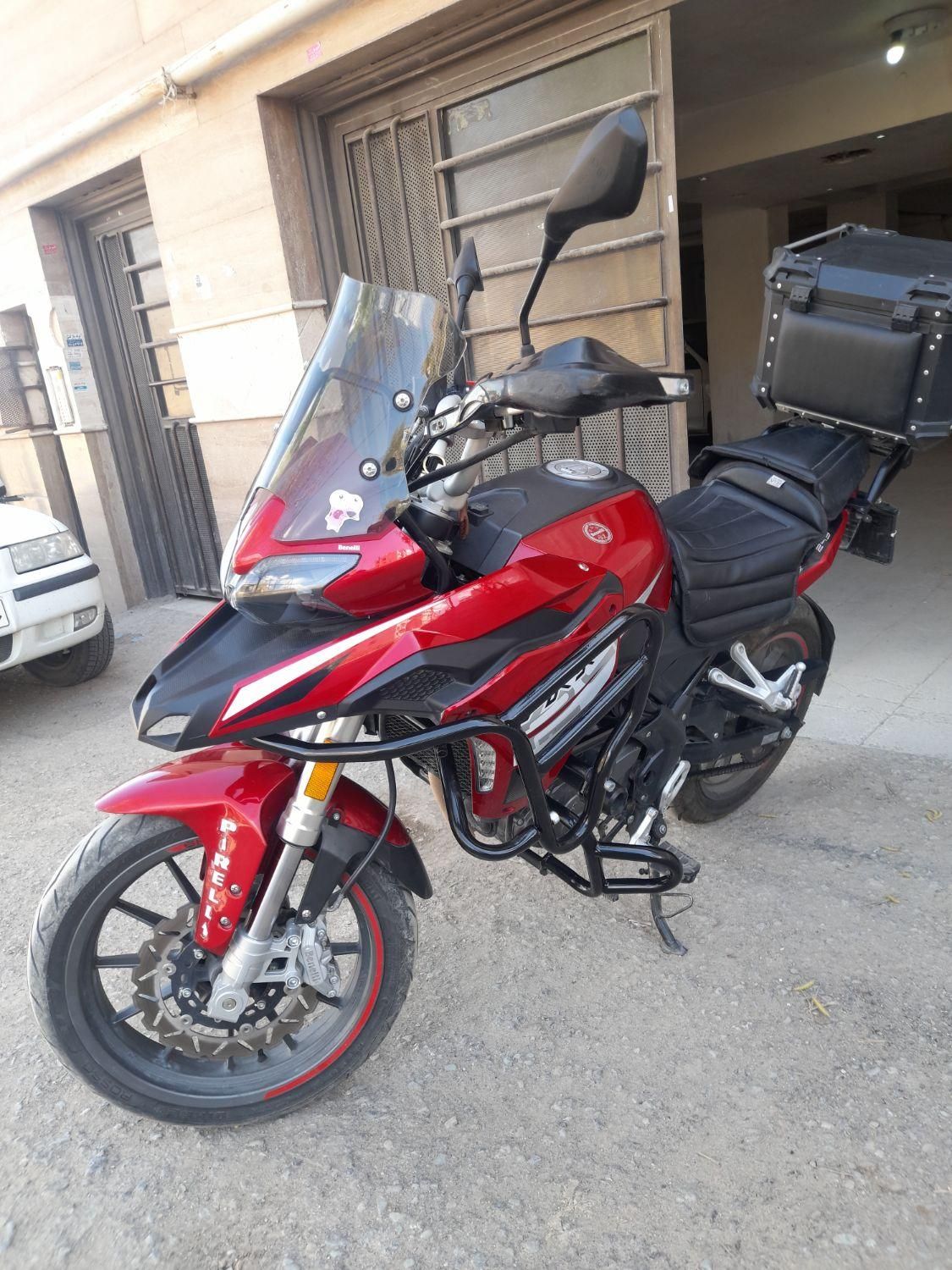 بنلی benelli trk 249|موتورسیکلت|تهران, قیطریه|دیوار