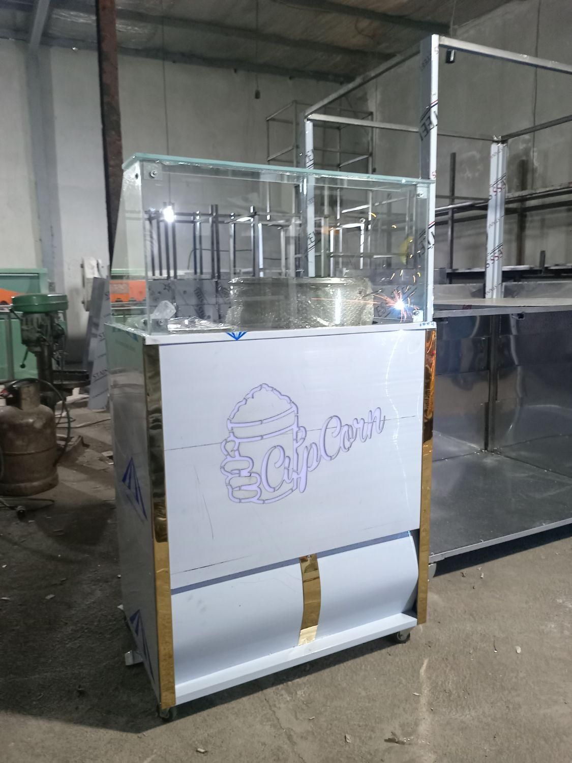 فر ساندویچی سرخکندار+فلافلی+یخچال ایستاده|کافی‌شاپ و رستوران|شهریار, |دیوار