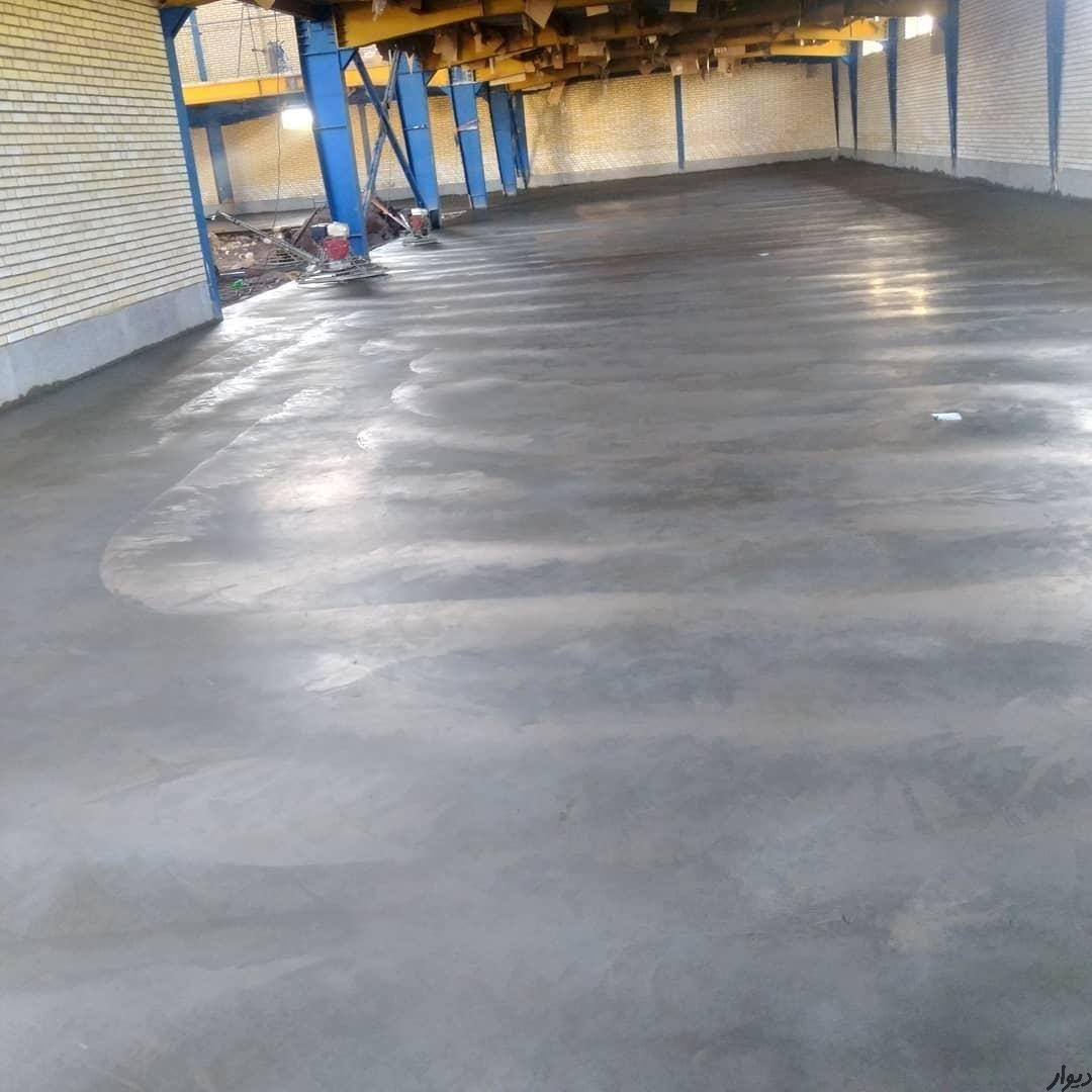 اجرای بتن ریزی کف باماله پروانه ای و برش با کاتر|خدمات پیشه و مهارت|اردبیل, |دیوار