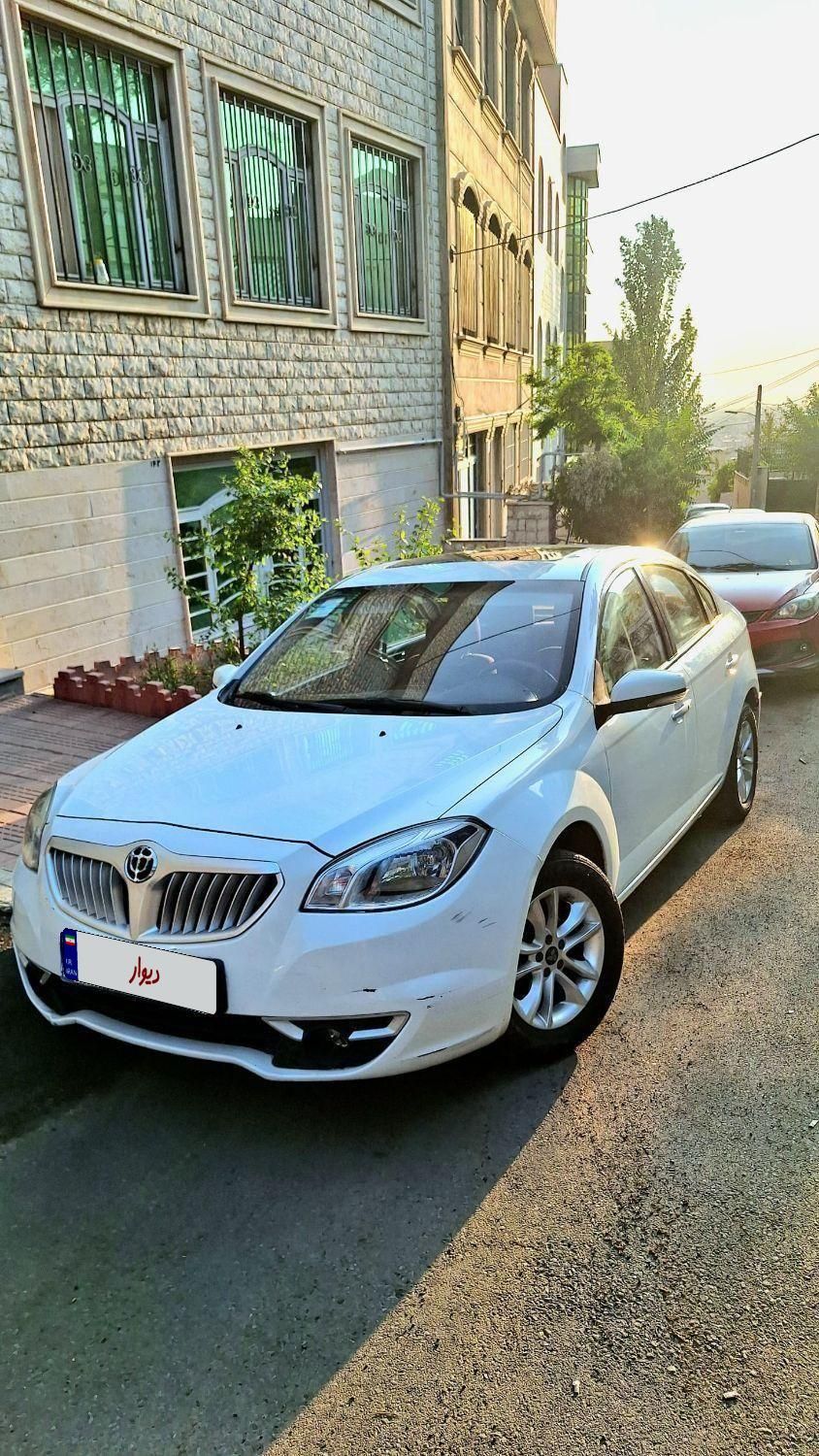برلیانس H330 اتوماتیک 1500cc، مدل ۱۳۹۶|خودرو سواری و وانت|کرج, شهرک امام رضا|دیوار