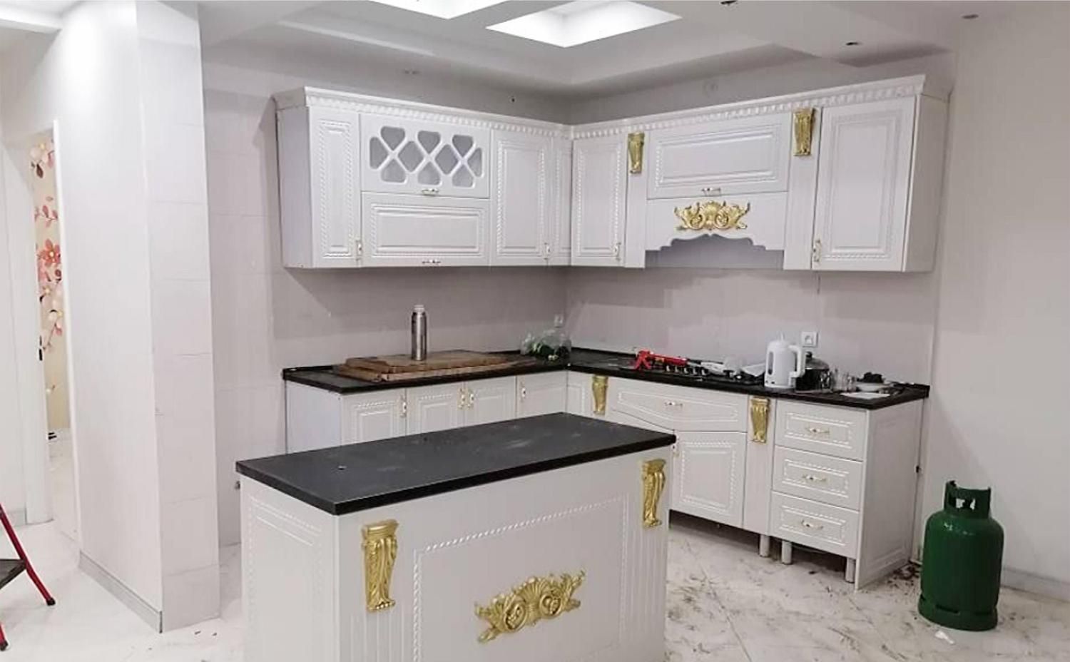کابینت هایگلاس ممبرانیان|مصالح و تجهیزات ساختمان|رشت, حافظ آباد|دیوار