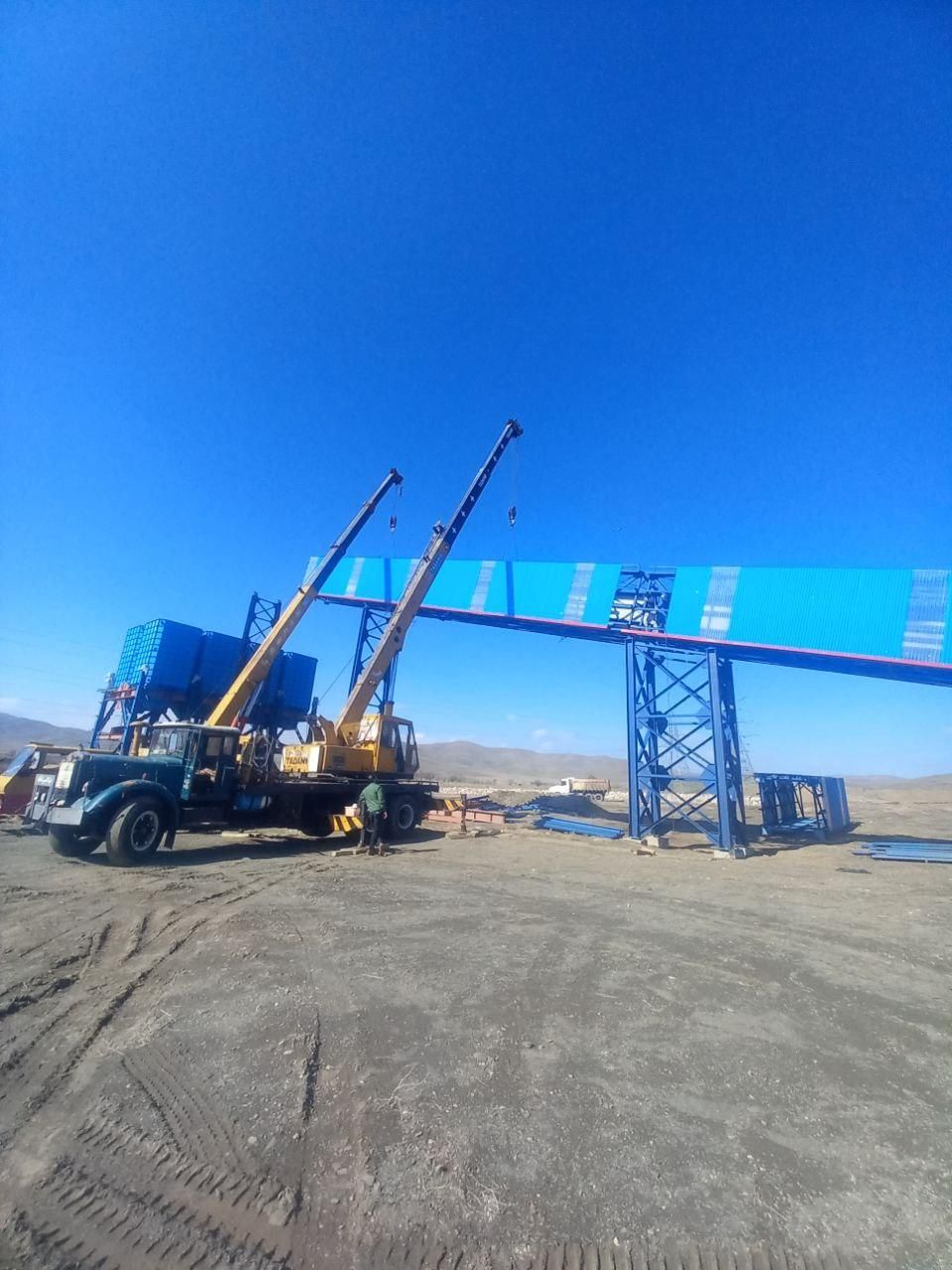 خدمات جرثقیل مرادی،کبودراهنگ،شیرین سو،فامنین|خدمات حمل و نقل|کبودرآهنگ, |دیوار