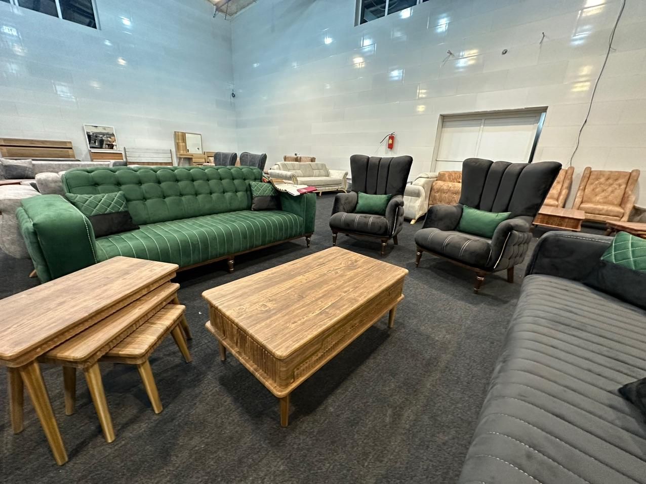 مبل لیانا|مبلمان خانگی و میز عسلی|یزد, |دیوار