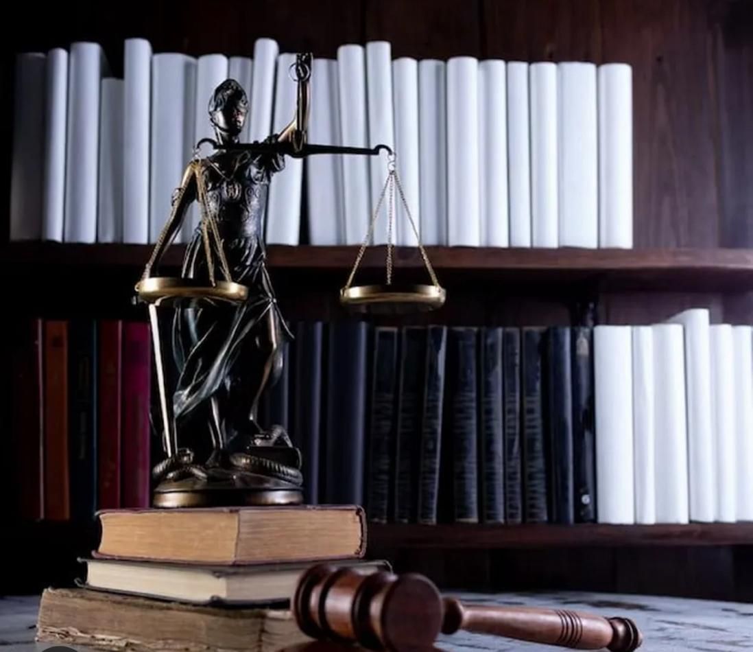 وکیل پایه یک دادگستری|خدمات مالی، حسابداری، بیمه|پاکدشت, |دیوار