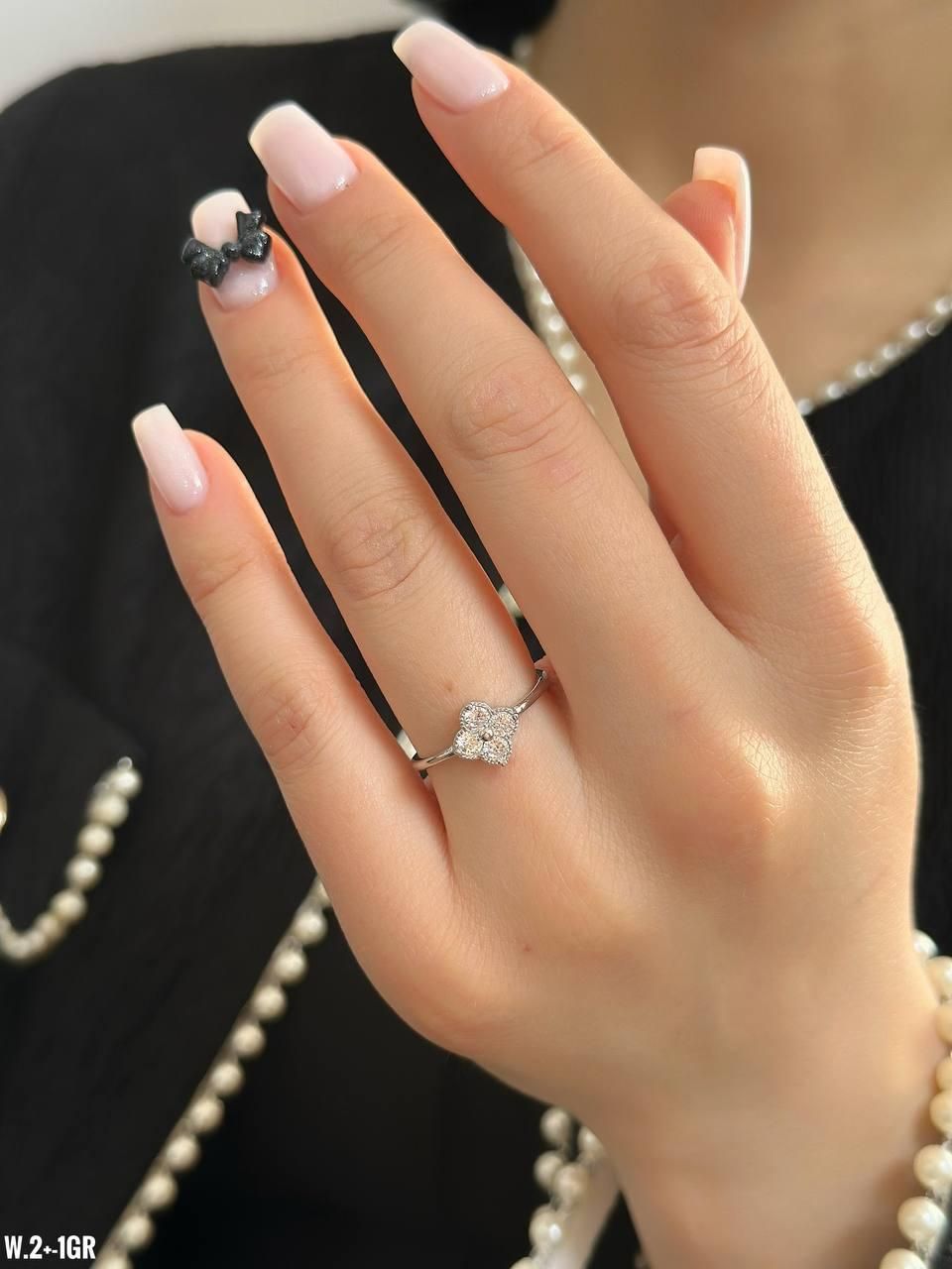 انگشتر نقره سایه زیبا اعیان جواهراتی بدون اجرت۱۰۲۹|بدلیجات|تبریز, |دیوار