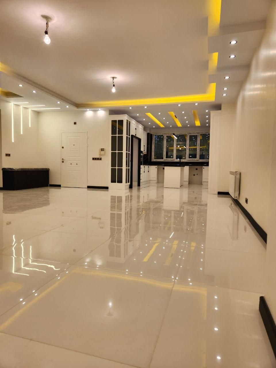 دریاچه چیتگر/پروژه ایثار همت /مجلل/شیک|فروش آپارتمان|تهران, چیتگر جنوبی|دیوار