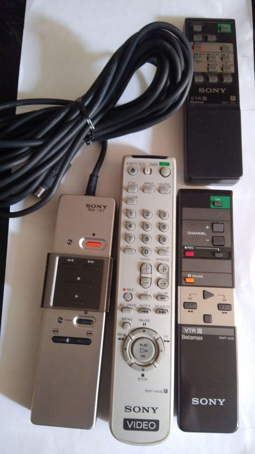 کنترل ویدیو SONY|پخش‌کننده DVD و ویدیو|تهران, میدان انقلاب|دیوار