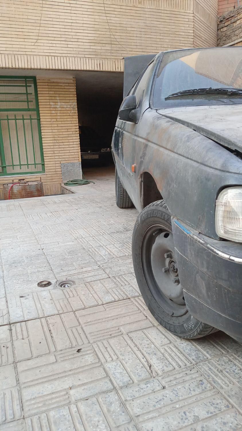 پژو 405 مدل ۸۴|خودرو سواری و وانت|اصفهان, بهارستان|دیوار