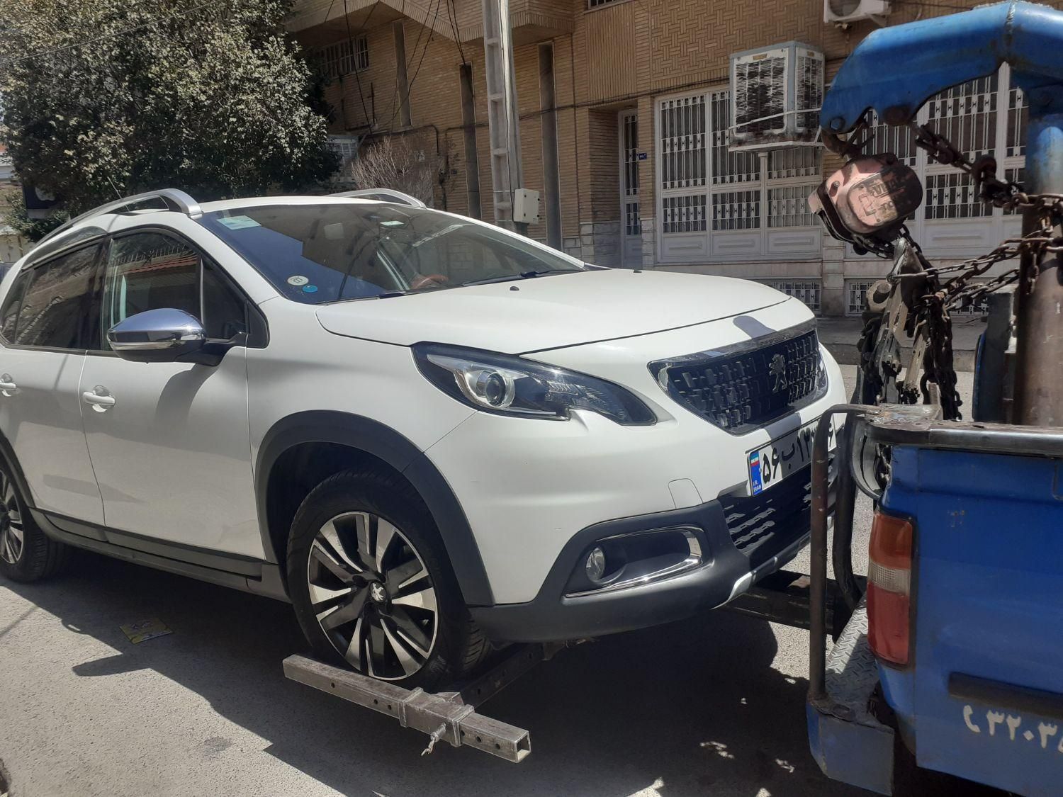 امداد خودرو و یدک کش و جرثقیل و چرخگیر خودروبر|خدمات حمل و نقل|قم, ارم|دیوار
