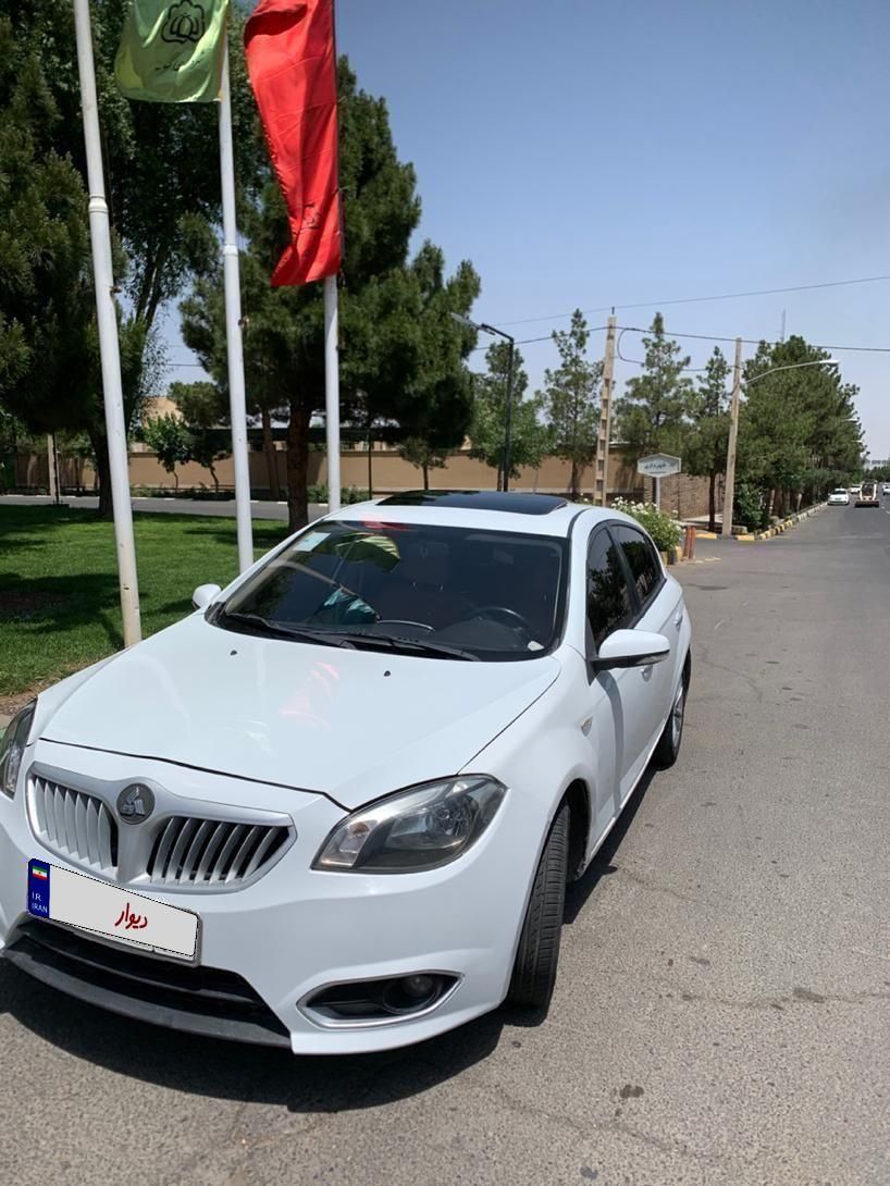 برلیانس H320 اتوماتیک 1500cc|خودرو سواری و وانت|قم, زنبیل آباد|دیوار