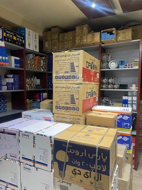 فروش مغازه ۱۸ متری در فردوسی لاله زار کوچه مجمر|فروش مغازه و غرفه|تهران, فردوسی|دیوار