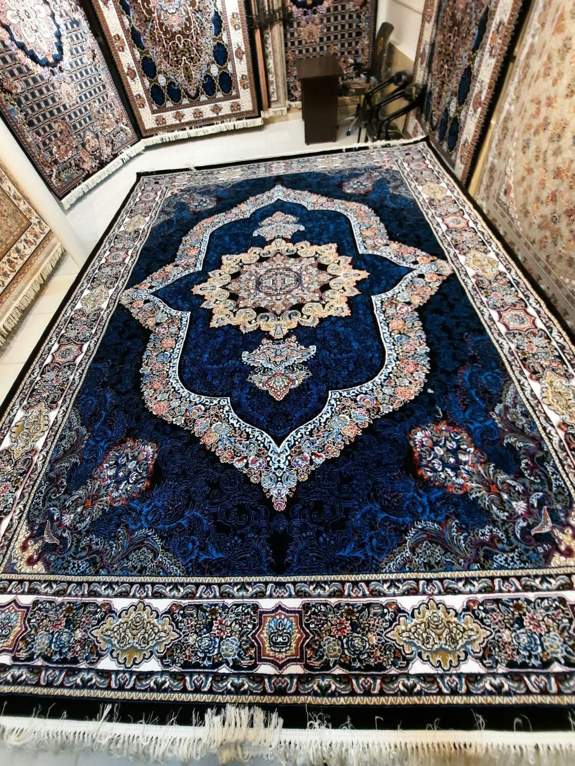 فرش تمام نخ ۱۲متری۷۰۰شانه*نسترن*|فرش|مشهد, ایثارگران|دیوار