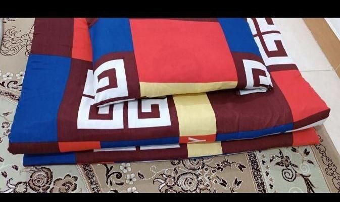 یک عدد تشک همراه روبالشتی|تشک تختخواب|رشت, حمیدیان|دیوار