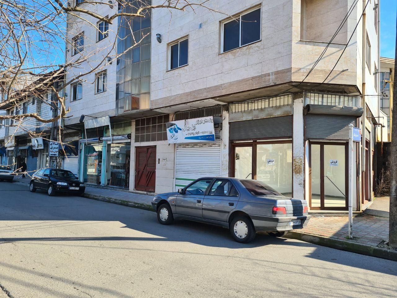 مغازه 25م آذربایجان سر بازار بر اصلی نبش میدان|فروش مغازه و غرفه|بندر انزلی, آذربایجان|دیوار