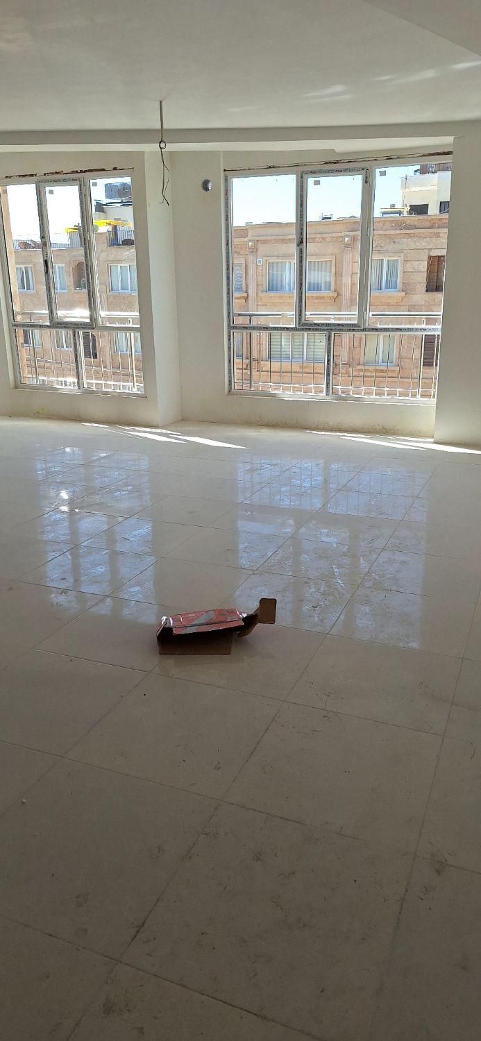 آپارتمان سه خوابه جنوبی وام دار طلاییه سبحان|فروش آپارتمان|شیراز, عادل آباد|دیوار