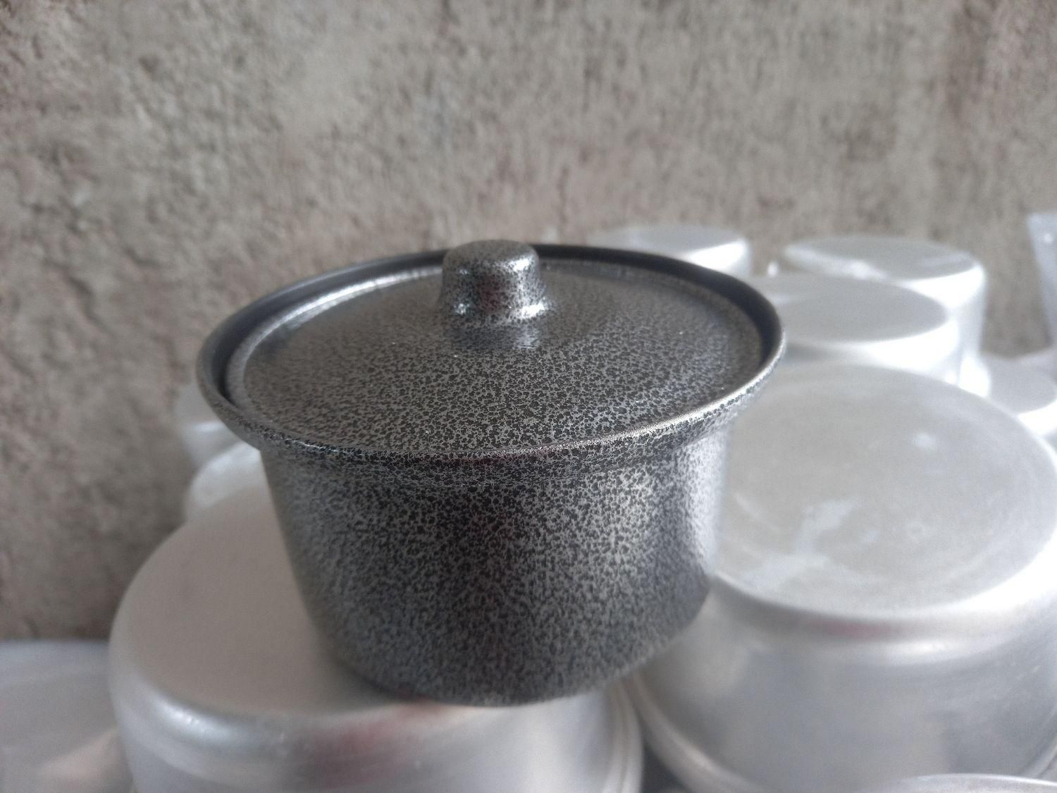 قالب ته چین و کته پز|ظروف پخت‌وپز|ری, |دیوار