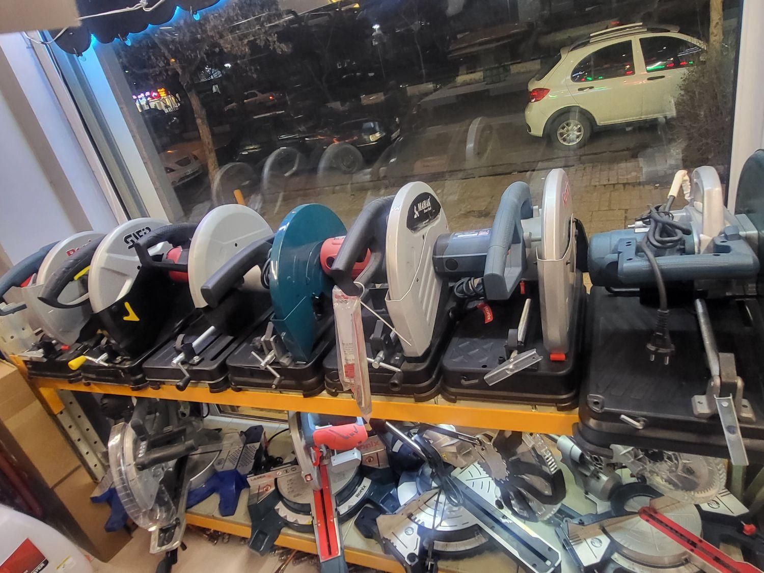 پروفیل بر صنعتی وات بالا به شرط تضمینی شاسی ضخیم|فروشگاه و مغازه|مشهد, هنرور|دیوار