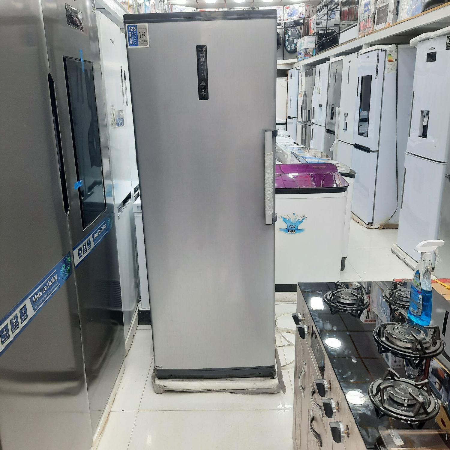 نقدواقساط فروش فریزر ایستاده استیلون کشابی|یخچال و فریزر|اهواز, امانیه|دیوار