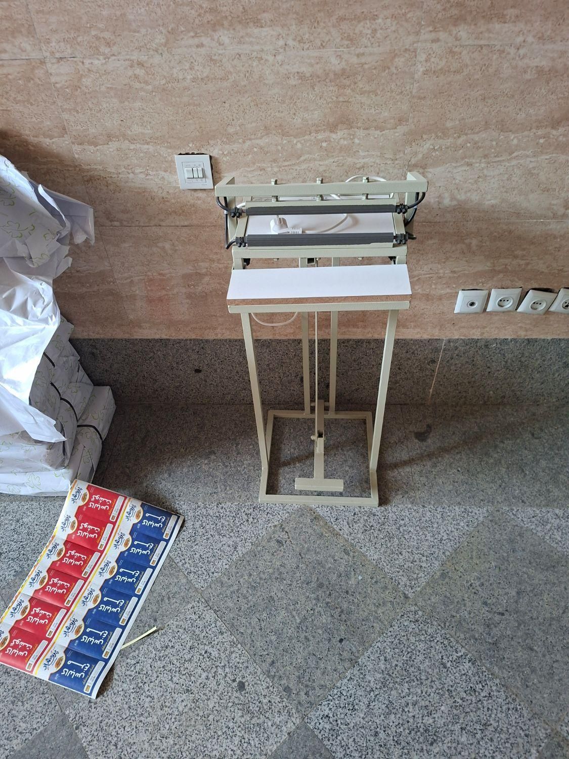 دستگاه دوخت پلاستیک ۳۰سانت|ماشین‌آلات صنعتی|کرج, مشکین‌دشت|دیوار