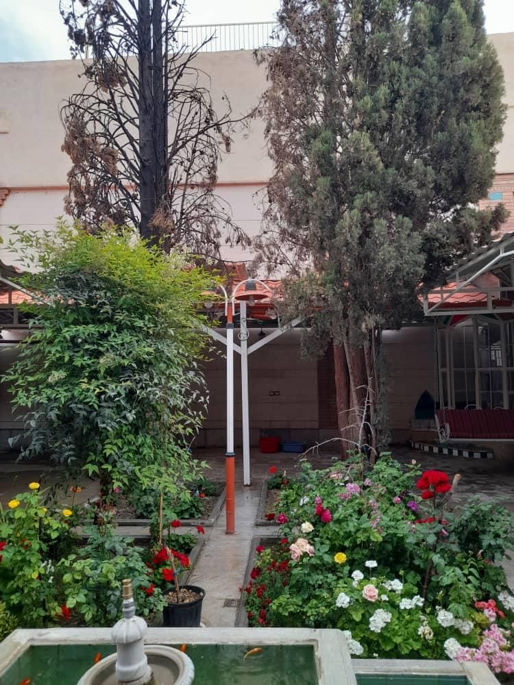ملک ویلایی600متر/دارای6آپارتمان مستقل/تجاری مسکونی|فروش خانه و ویلا|اصفهان, نقش جهان|دیوار
