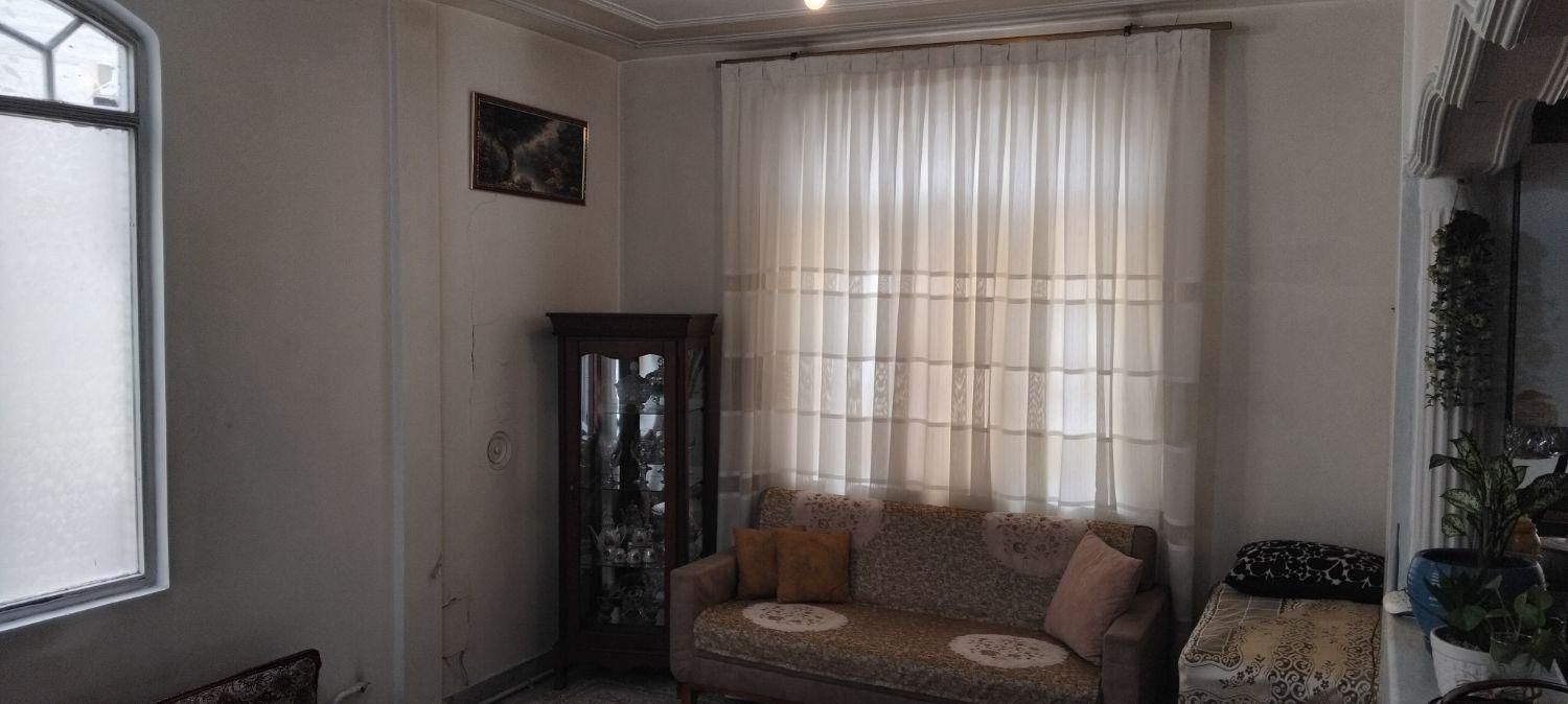 آپارتمان ۵۰ متری غرق در نور در قلب صفا|فروش آپارتمان|تهران, صفا|دیوار