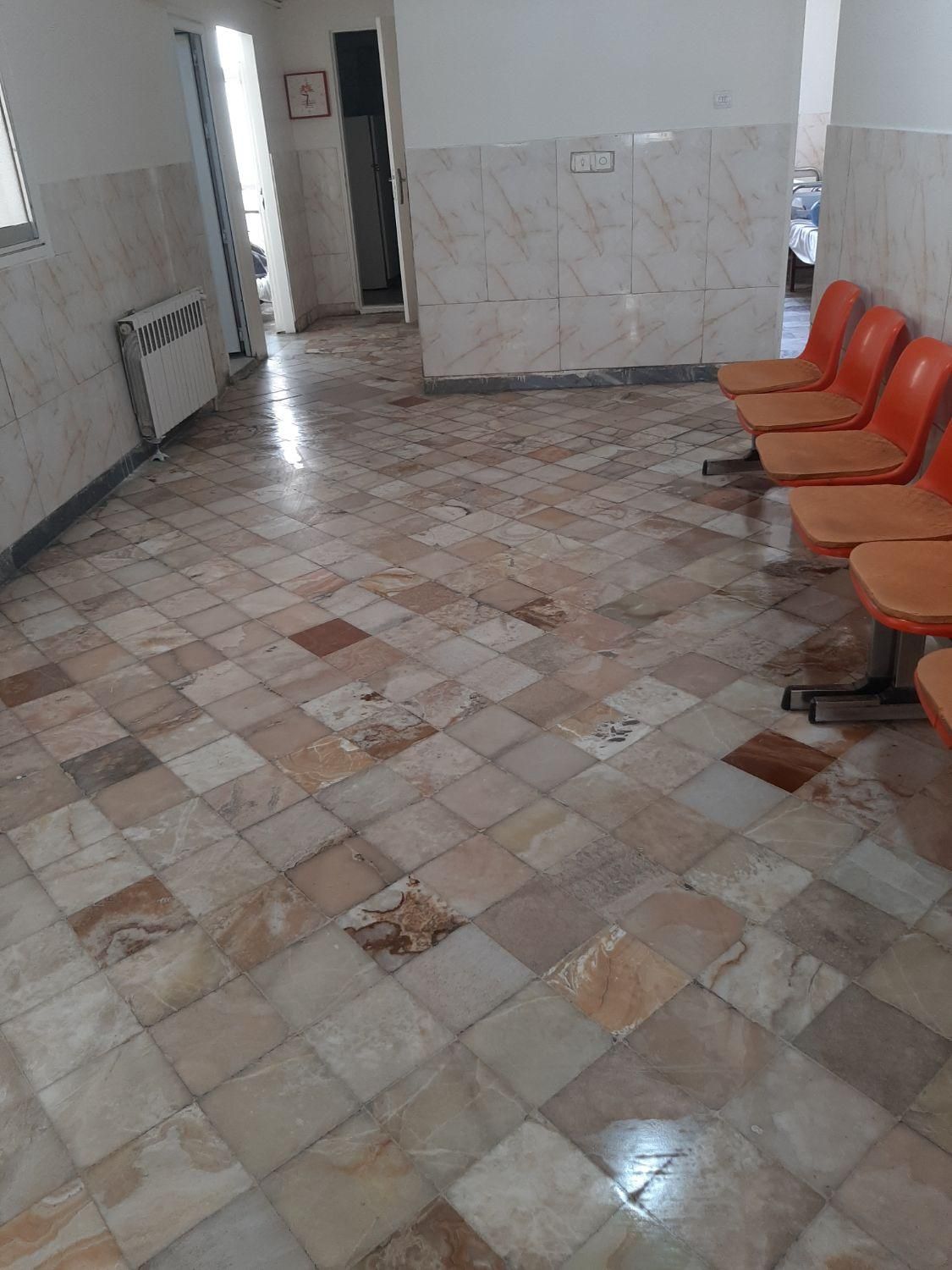 کارگر ساده خدماتی|استخدام سرایداری و نظافت|کرج, شهرک جهان‌نما|دیوار