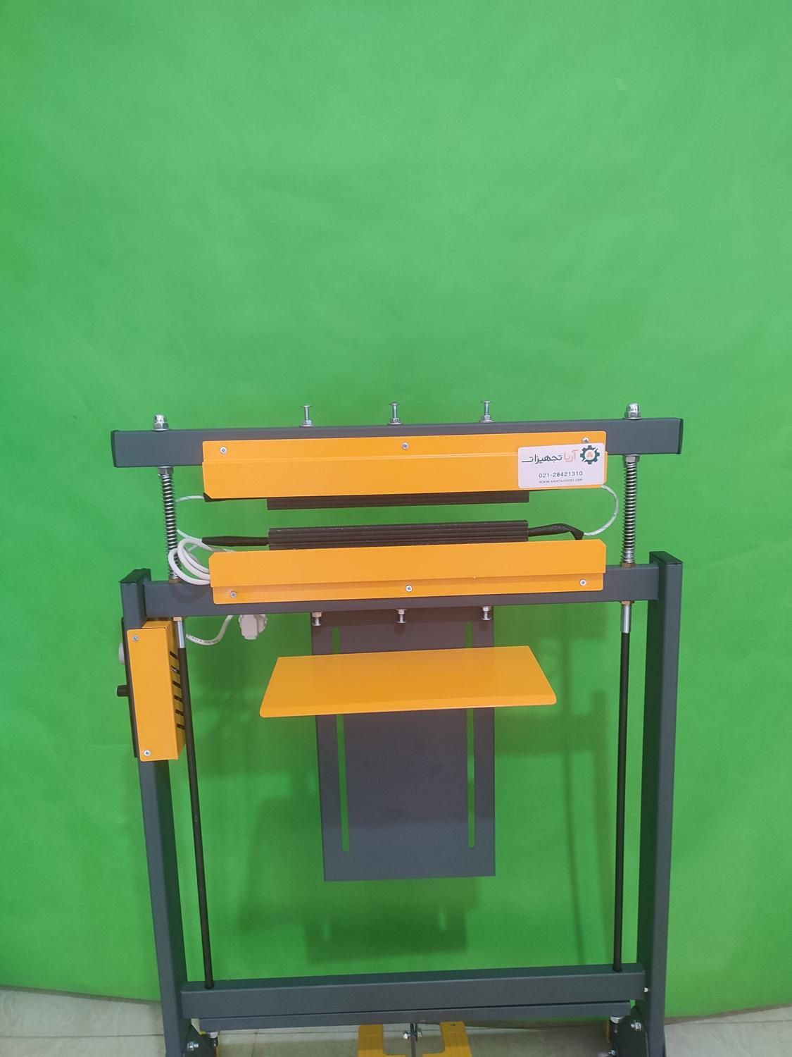 دستگاه دوخت پلاستیک پدالی کد 30CM|عمده‌فروشی|اهواز, منازل کارون|دیوار