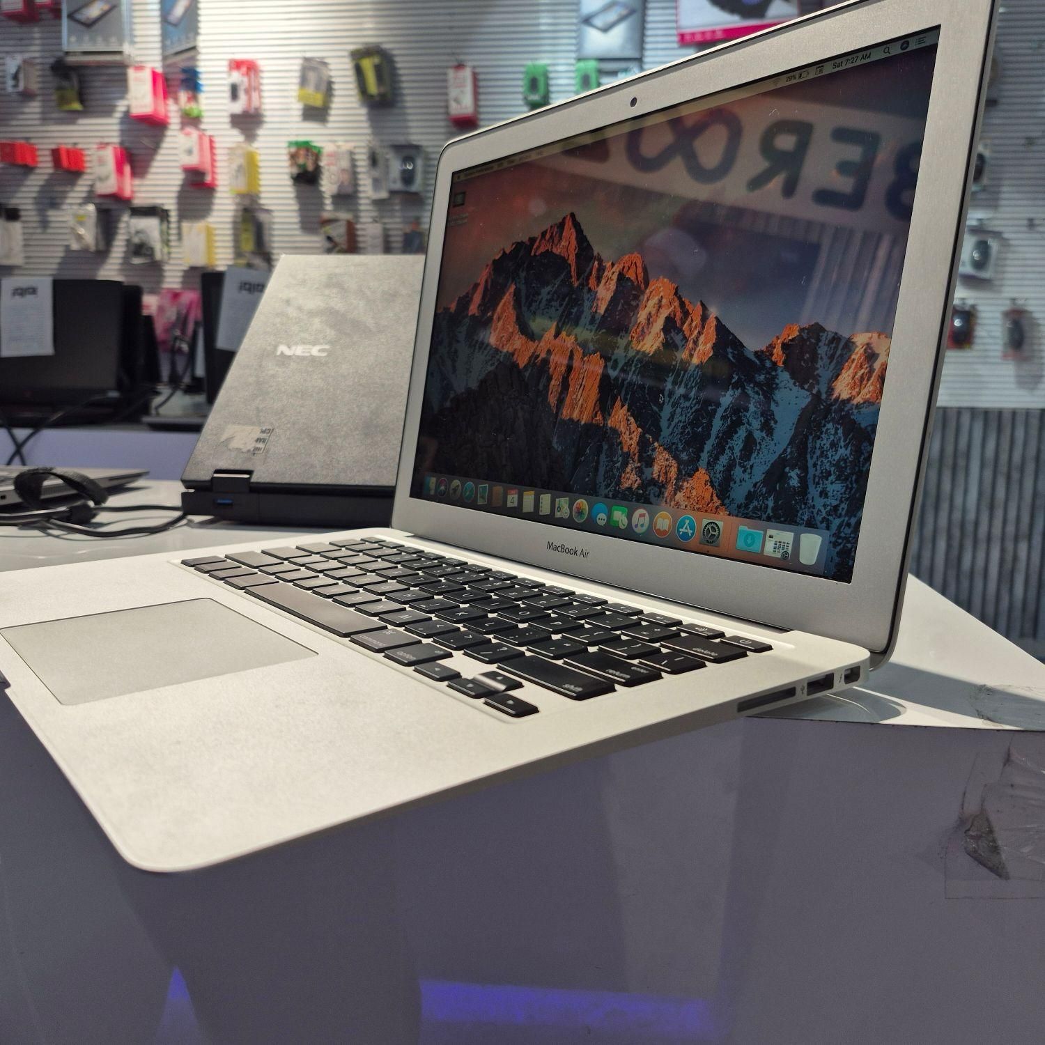 لپتاپ مکبوک MacBook air core i5 درحدنو نازک و ظریف|رایانه همراه|تهران, میرداماد|دیوار