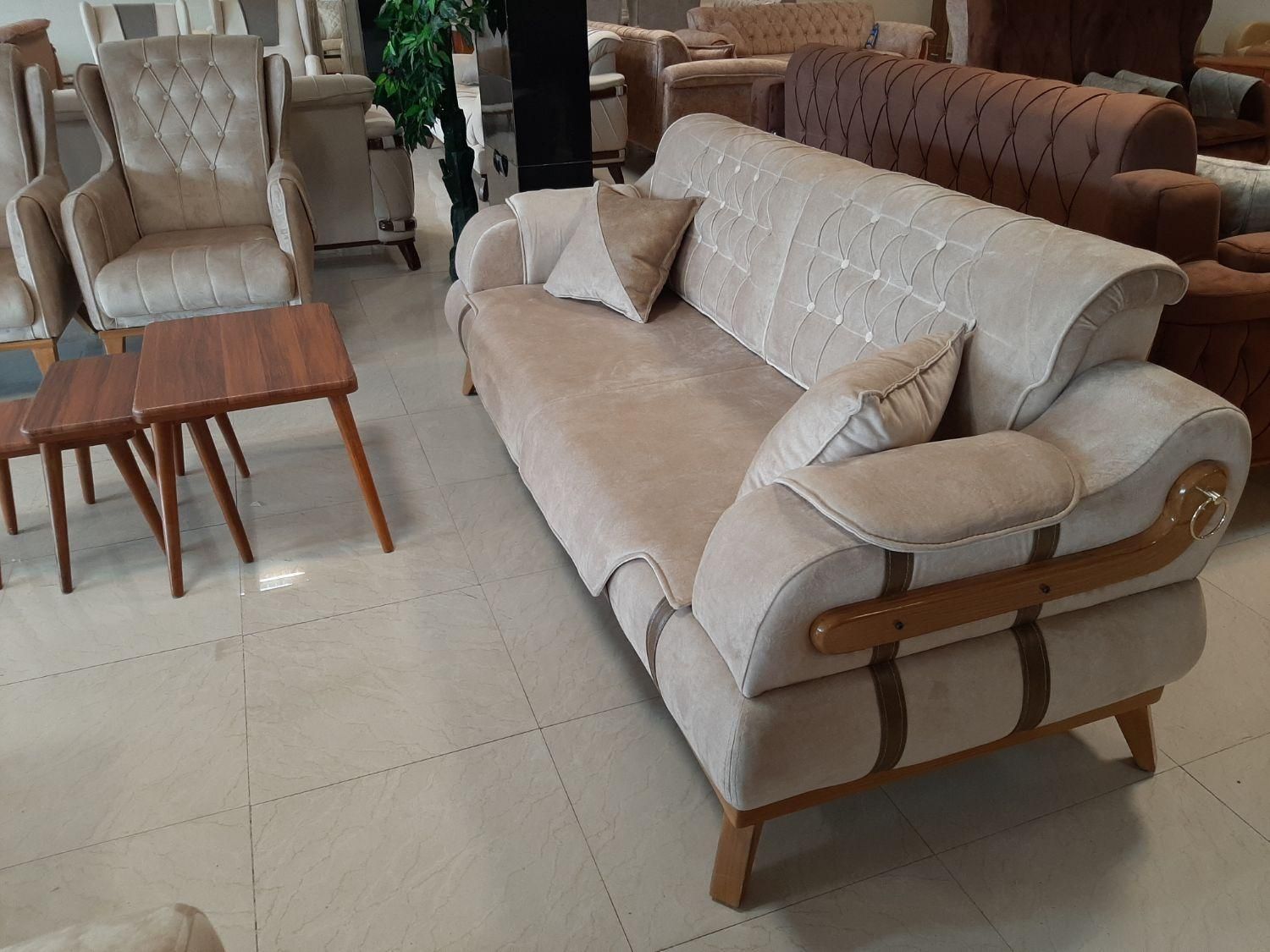 مبل چستر فلورا|مبلمان خانگی و میز عسلی|تبریز, |دیوار