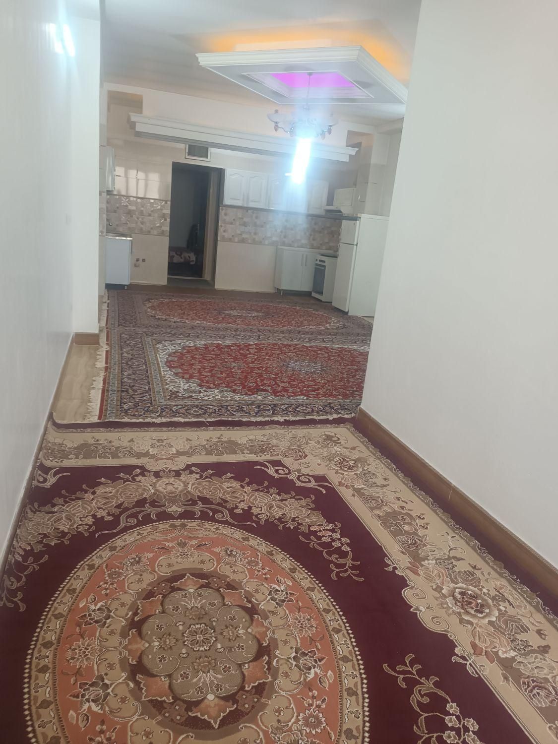 اجاره سوییت روزانه وهفتگی باپارکینگ وقیمت مناسب|اجارهٔ کوتاه‌مدت آپارتمان و سوئیت|قم, علی آباد سعدگان|دیوار