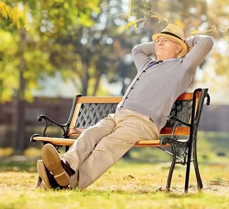 با ارائه انواع بیمه نامه در خدمت شما هستیم|خدمات مالی، حسابداری، بیمه|شیراز, زند|دیوار