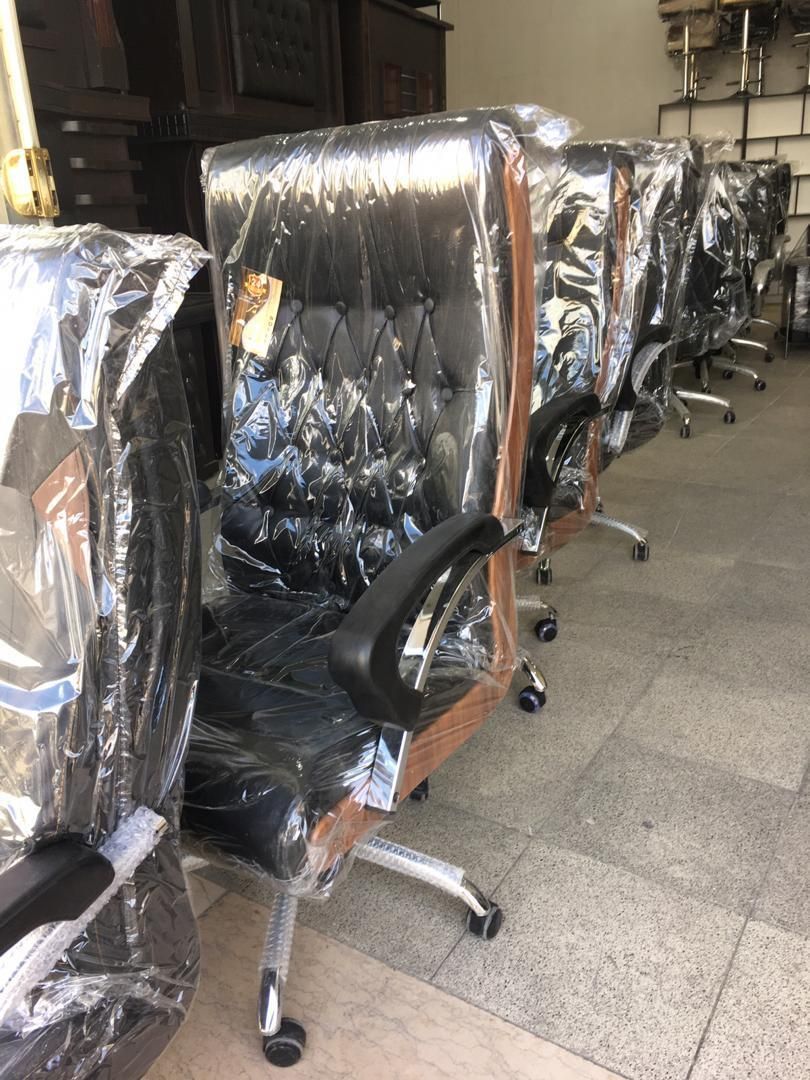 صندلی اداری چرخدار نو|دفتر کار|اصفهان, پوریای ولی|دیوار