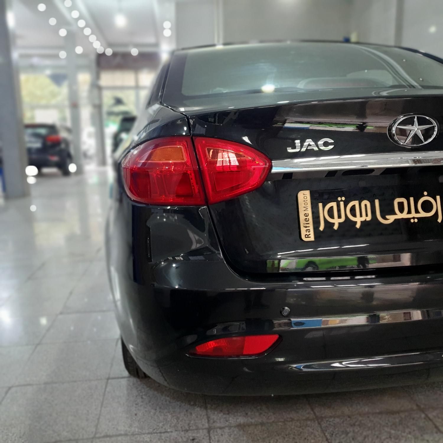 تحویل آنی  جک J4، jac j4  مدل ۱۴۰۴|خودرو سواری و وانت|تهران, پیروزی|دیوار